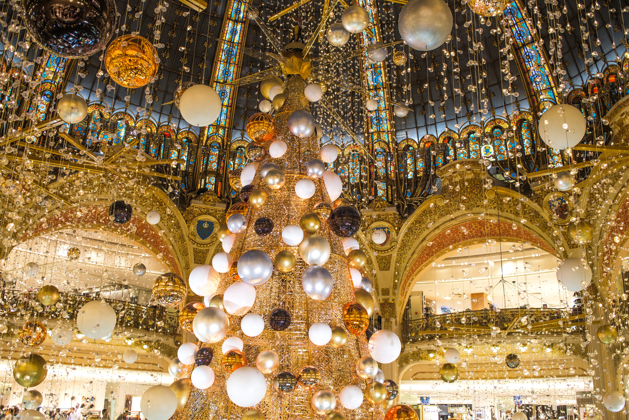 Nikon D610 + AF Zoom-Nikkor 35-70mm f/2.8 sample photo. Paris photography