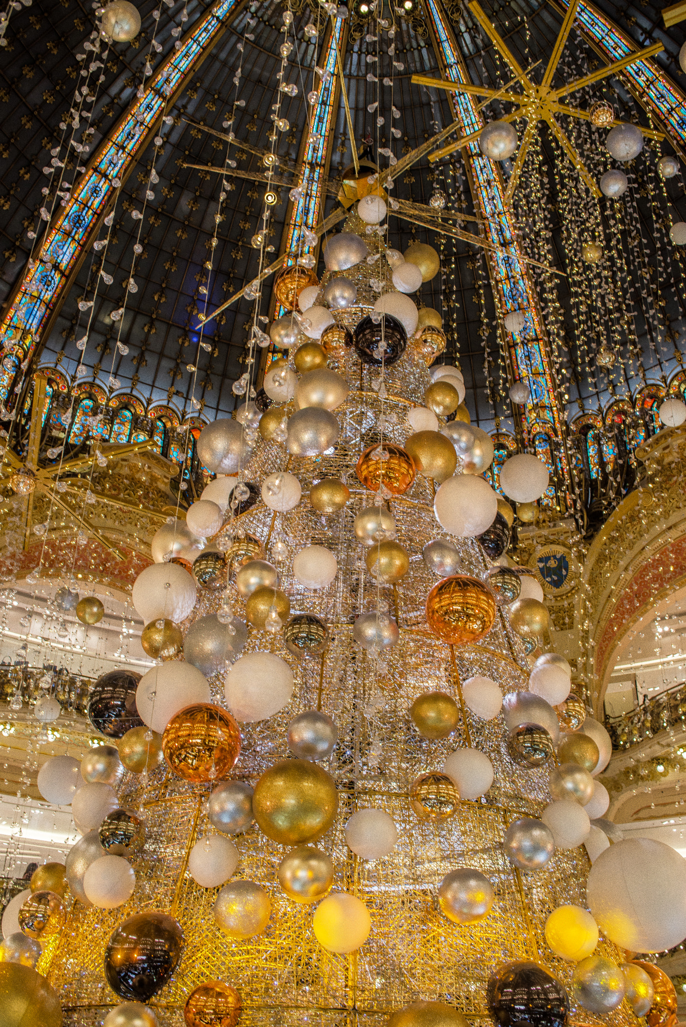 Nikon D610 + AF Zoom-Nikkor 35-70mm f/2.8 sample photo. Paris photography