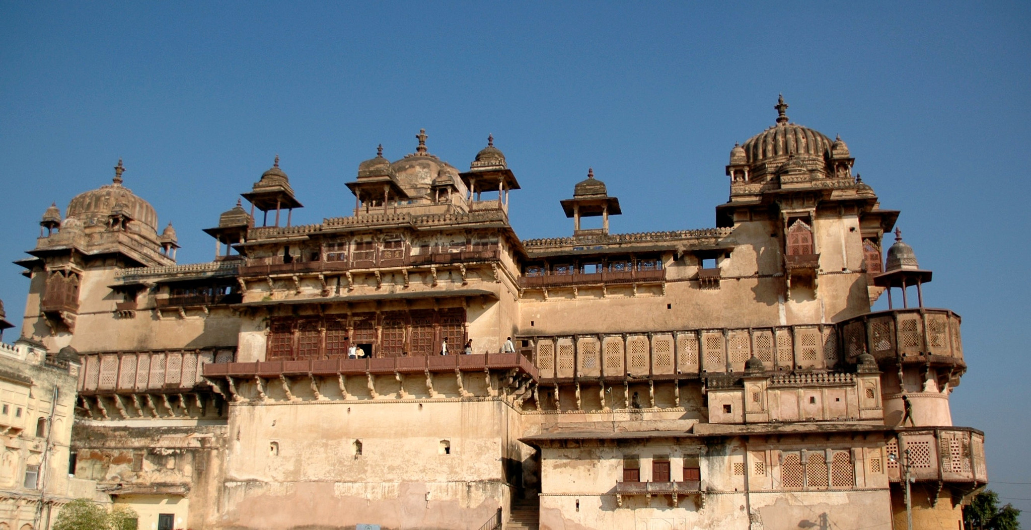 Sigma 18-200mm F3.5-6.3 DC OS HSM sample photo. India - orchha 01 photography