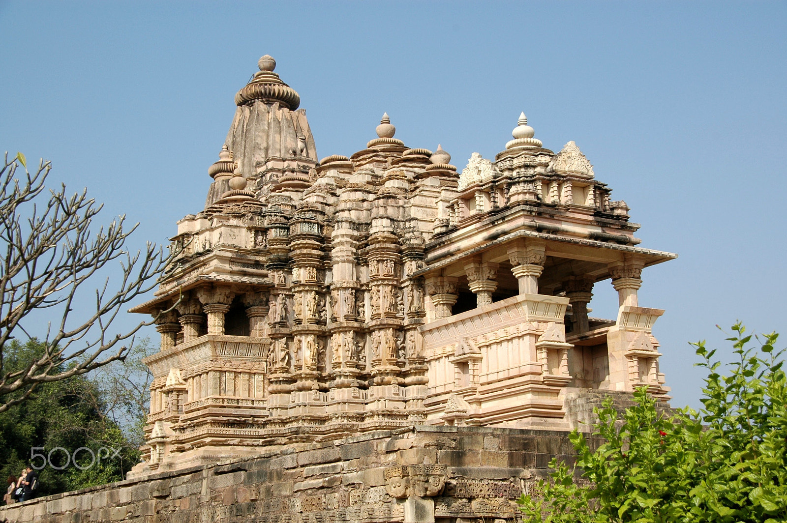 Sigma 18-200mm F3.5-6.3 DC OS HSM sample photo. India - khajuraho - chandela temples 03 photography