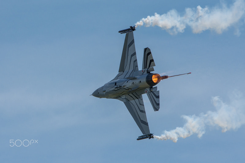 Nikon AF-S Nikkor 300mm F2.8G ED VR II sample photo. F16 photography