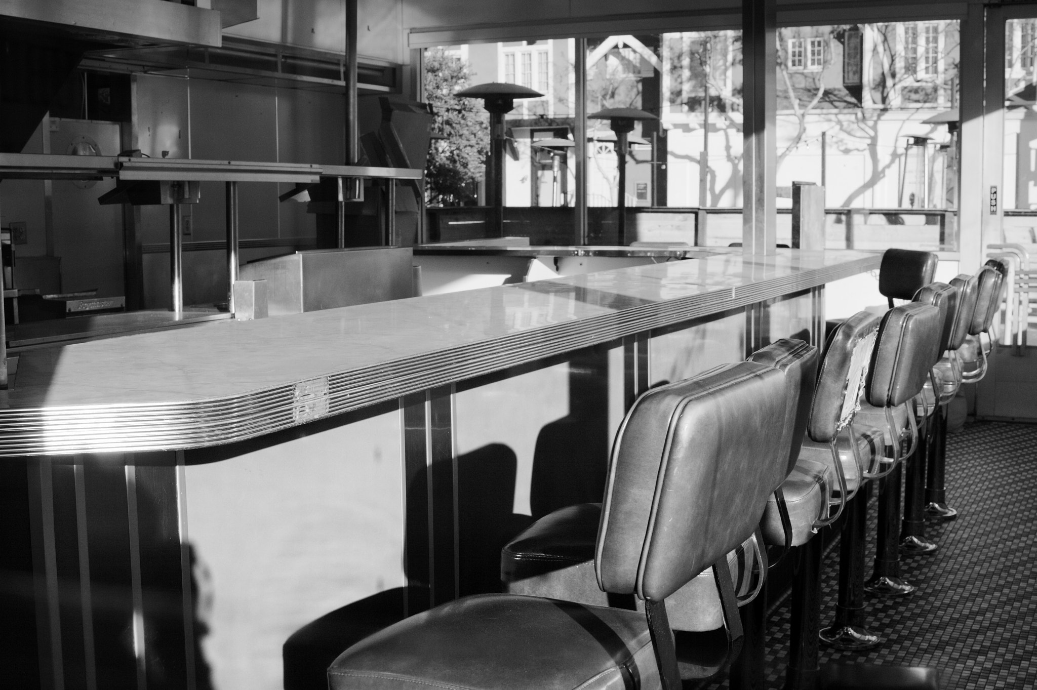 Canon EOS 400D (EOS Digital Rebel XTi / EOS Kiss Digital X) sample photo. Retired johnny rockets, west hollywood photography