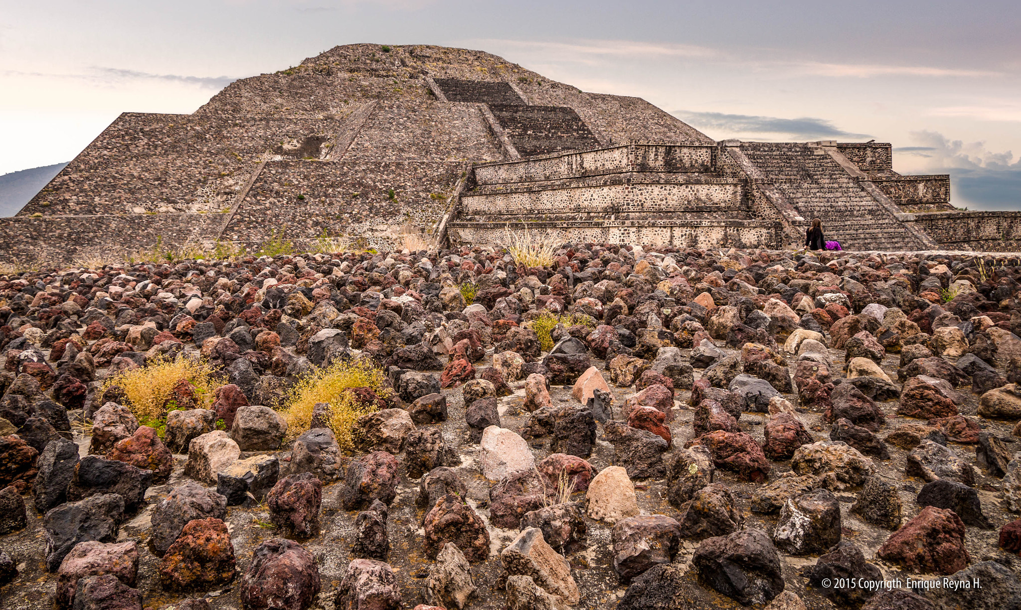 Sony DT 18-250mm F3.5-6.3 sample photo. Pyramid of the moon photography