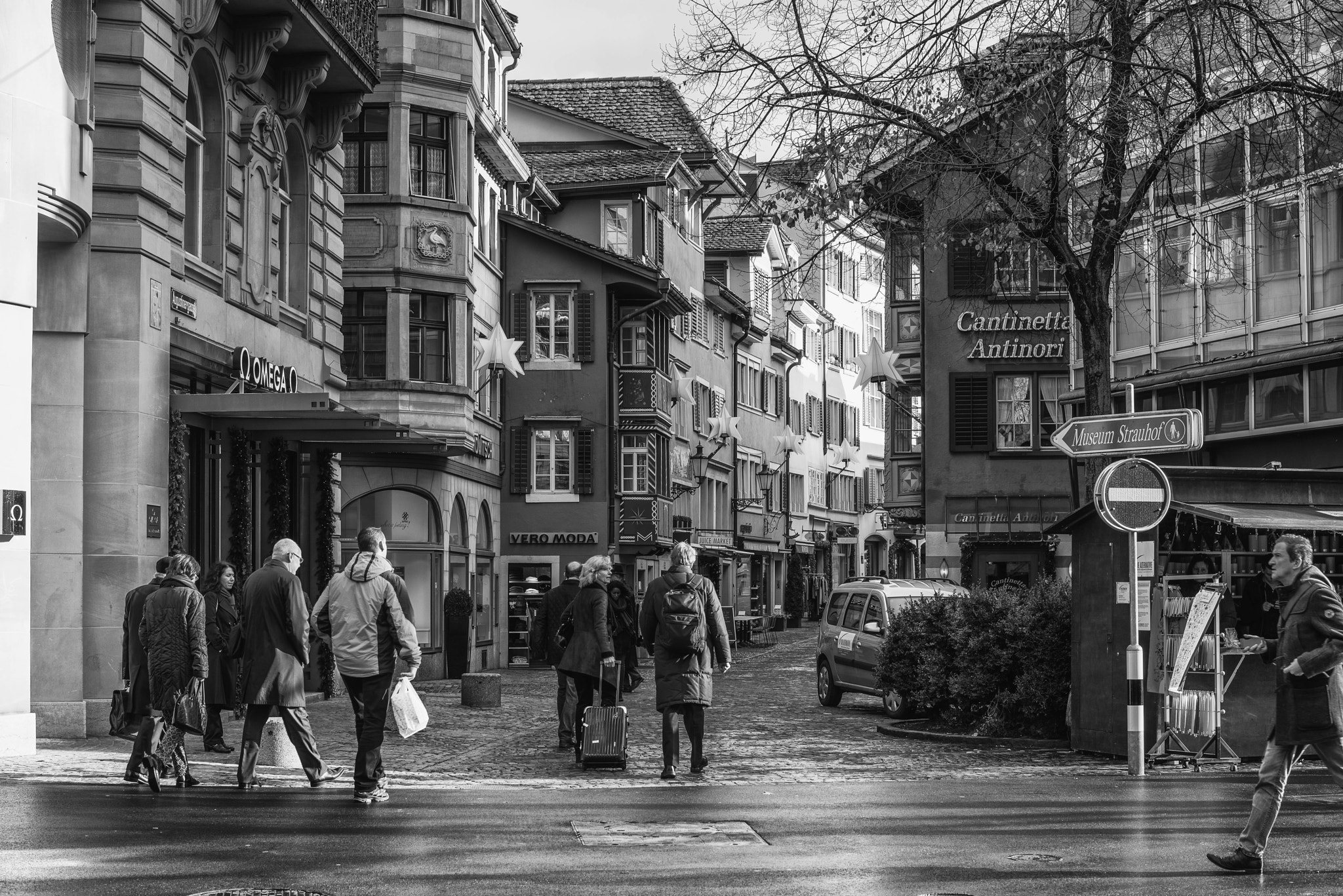 Nikon D800E + Nikon AF-S Nikkor 58mm F1.4G sample photo. Streets of zurich during christmas photography