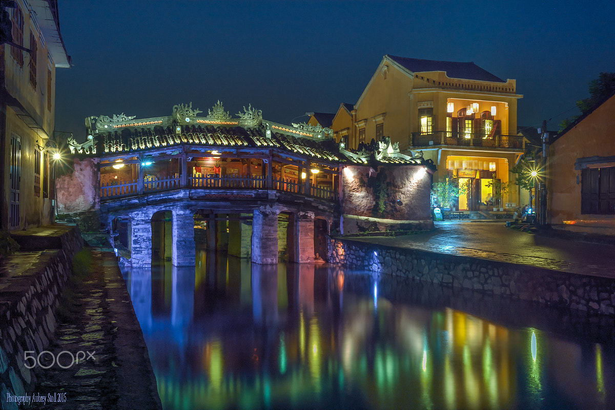 Nikon D7100 + Nikon AF Nikkor 24mm F2.8D sample photo. A japanese bridge in vietnam photography