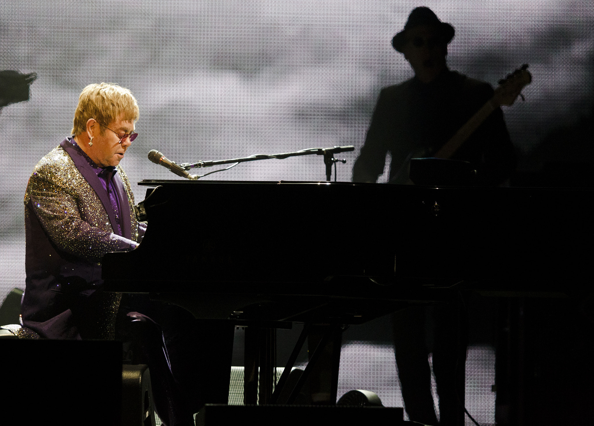 Canon EF 400mm F2.8L IS II USM sample photo. Sir elton john photography