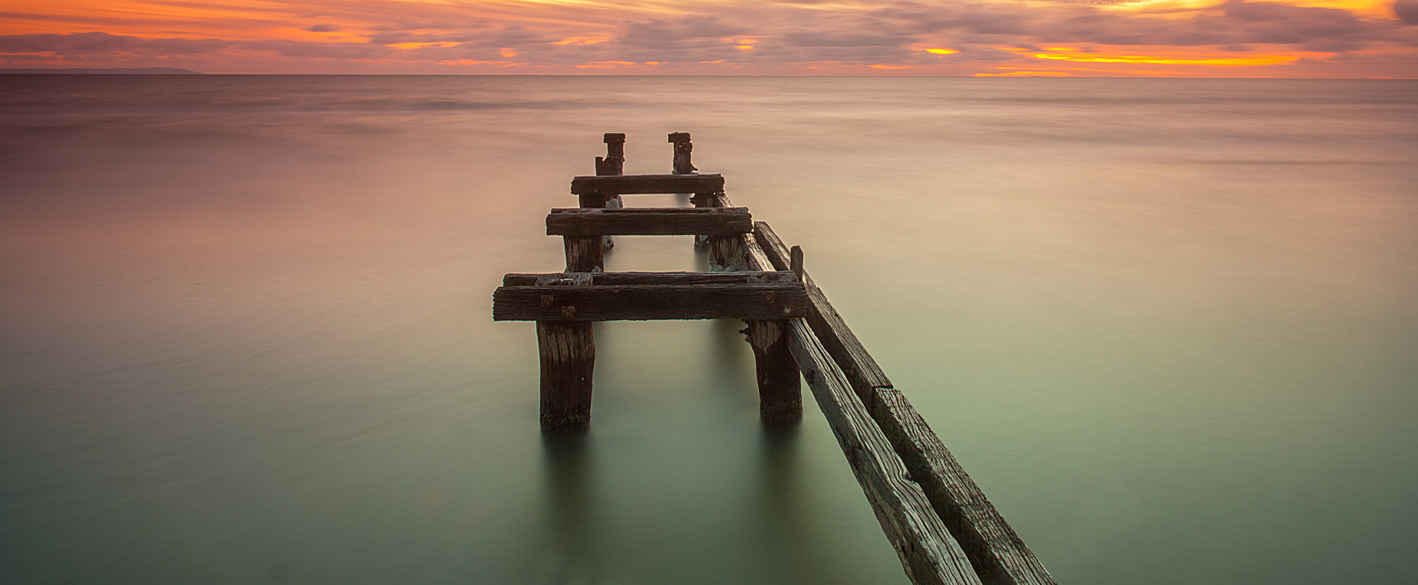 Sony Alpha NEX-7 + ZEISS Touit 12mm F2.8 sample photo. Broken photography