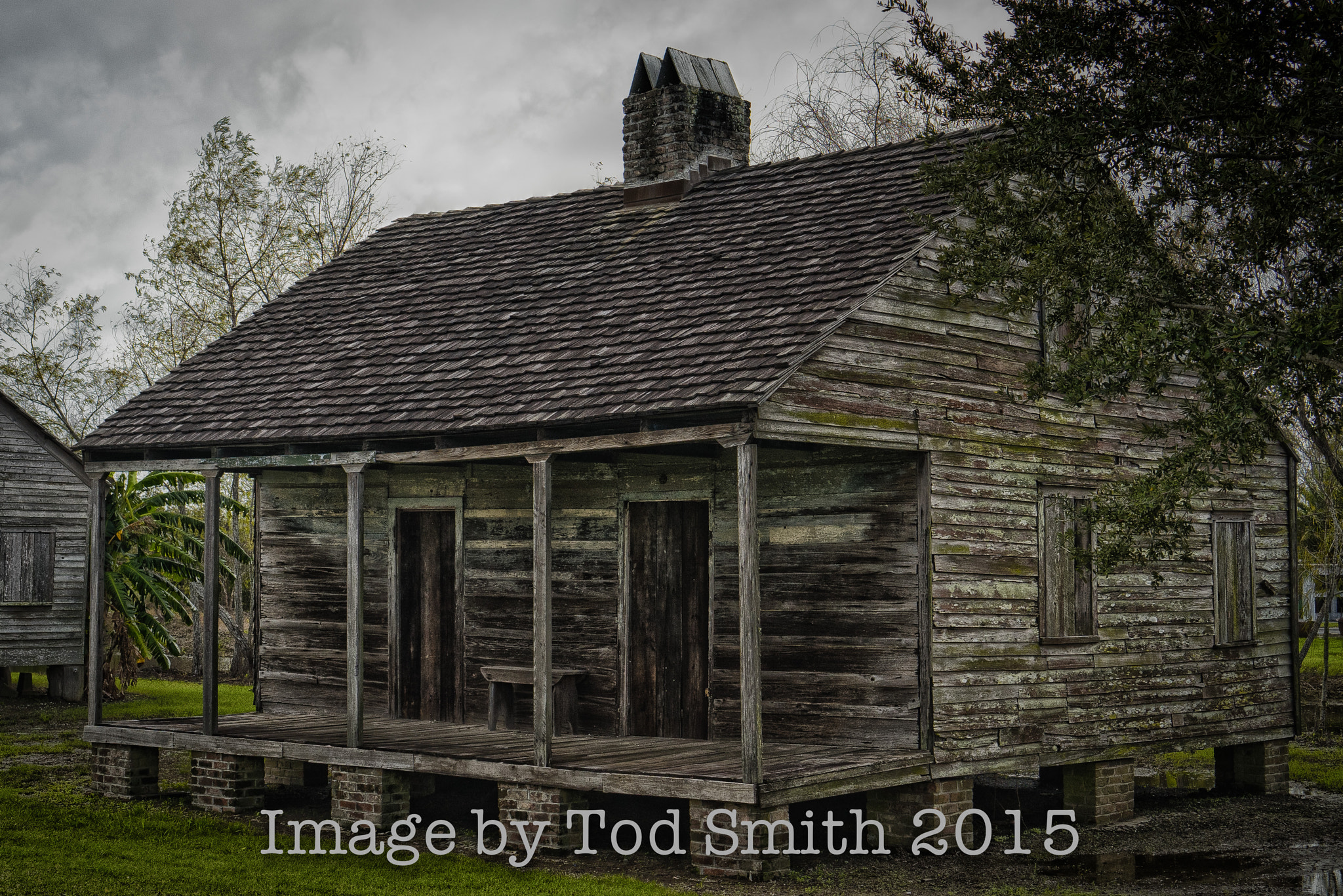 Sony E 35mm F1.8 OSS sample photo. Slaves' quarter whitney plantation photography
