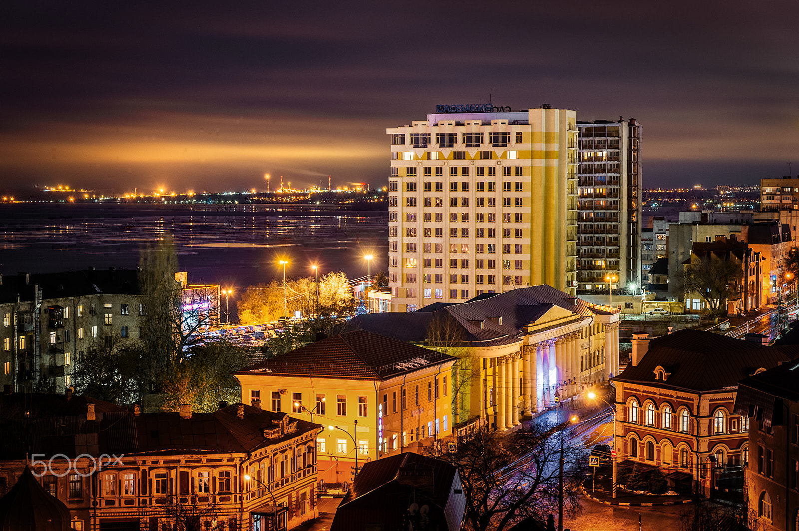 Sony Alpha NEX-6 + Sony DT 16-50mm F2.8 SSM sample photo. Saratov from roof 2 photography