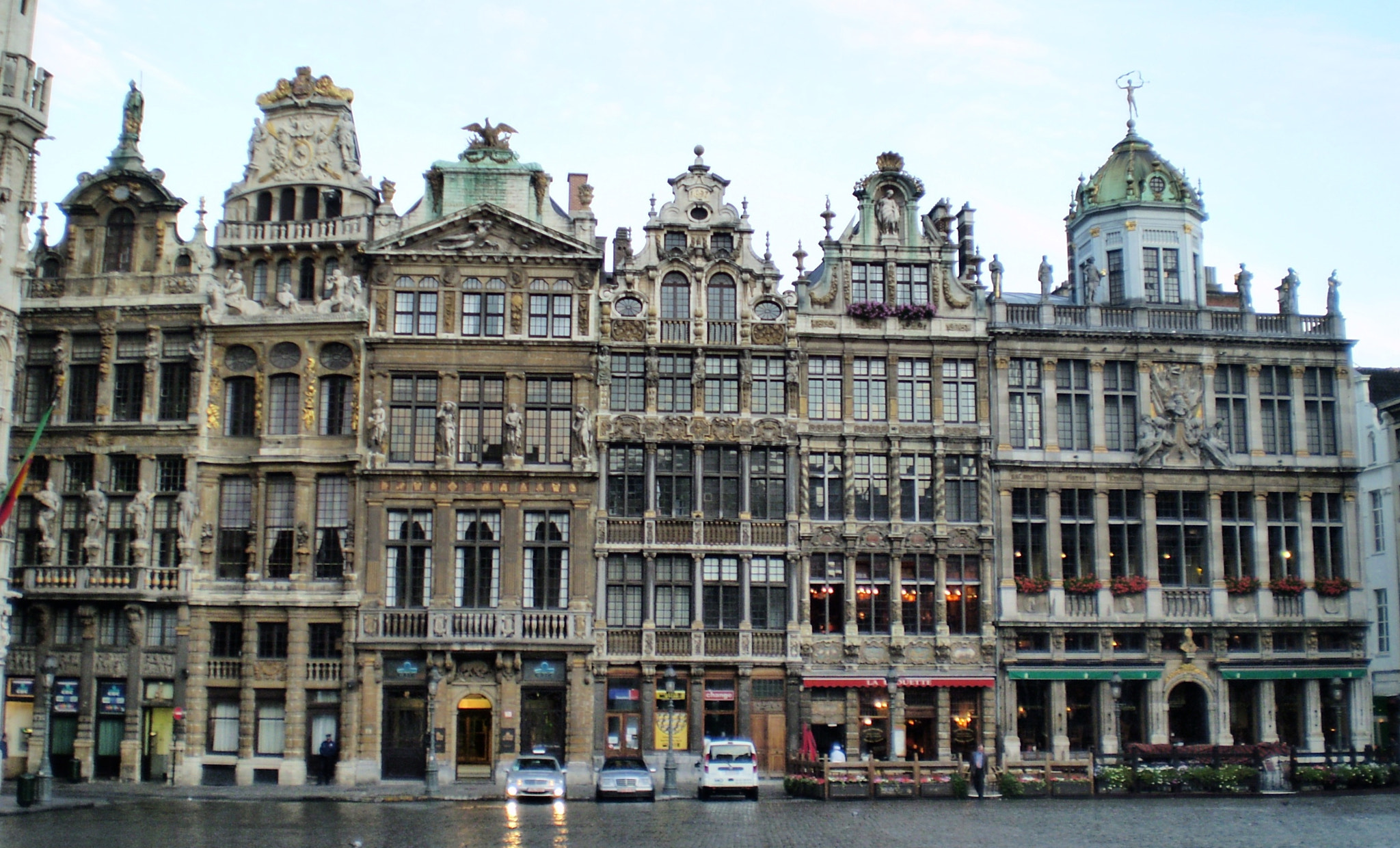 Olympus FE210,X775 sample photo. Bruselas, gran platz, fantastica... photography