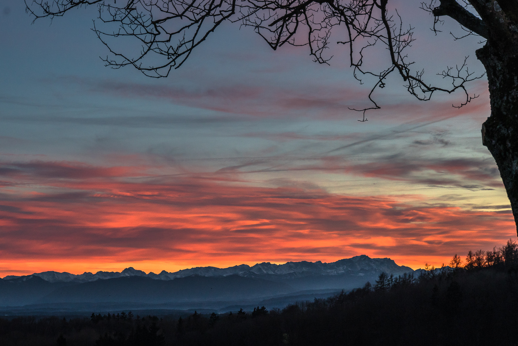 Tamron 18-270mm F3.5-6.3 Di II PZD sample photo. Alpenvorland....... photography