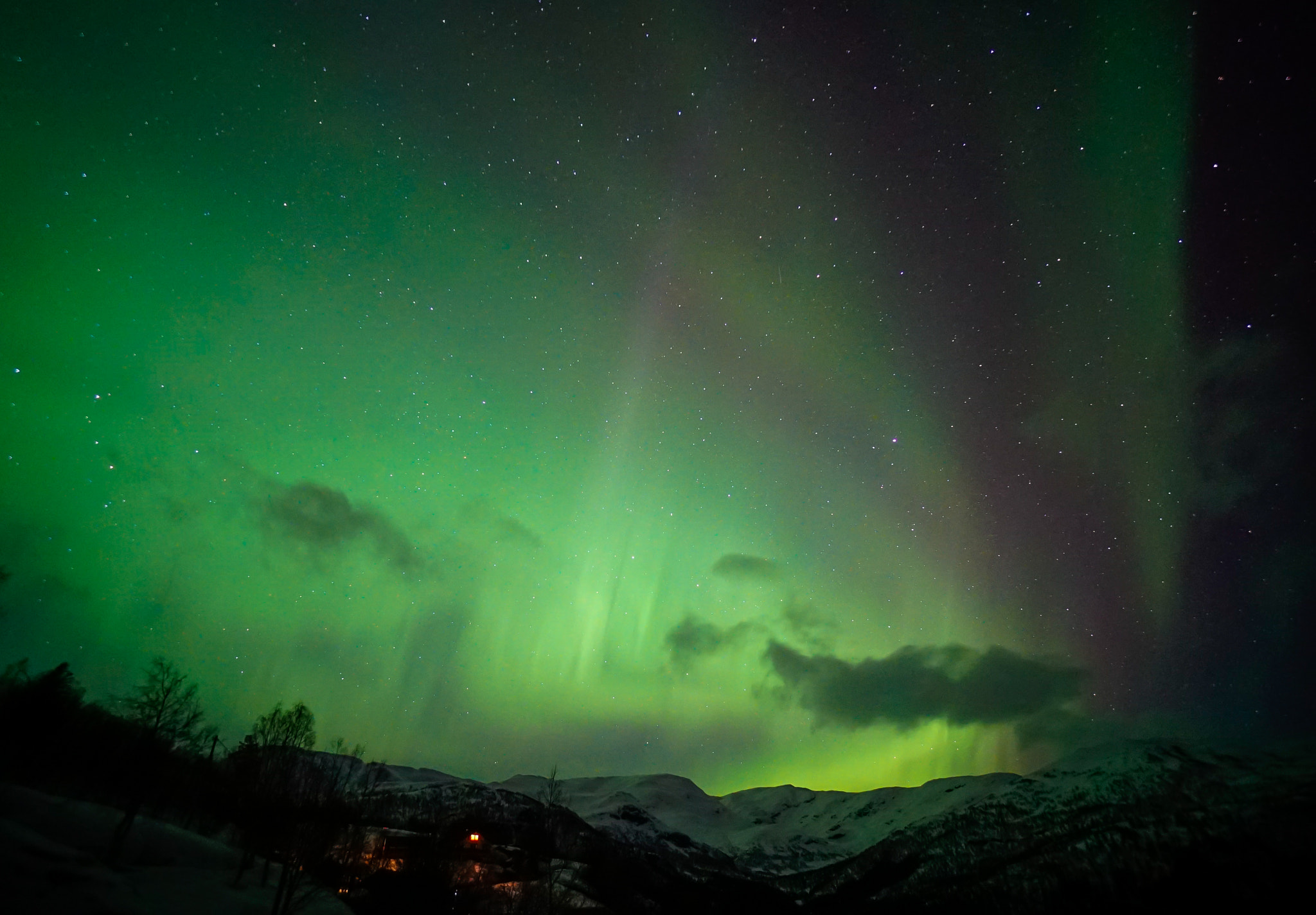 Sony a7S + Sony E 10-18mm F4 OSS sample photo. Aurora borealis photography