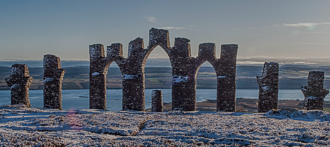 Olympus E-30 sample photo. Fyrish monument hdr photography