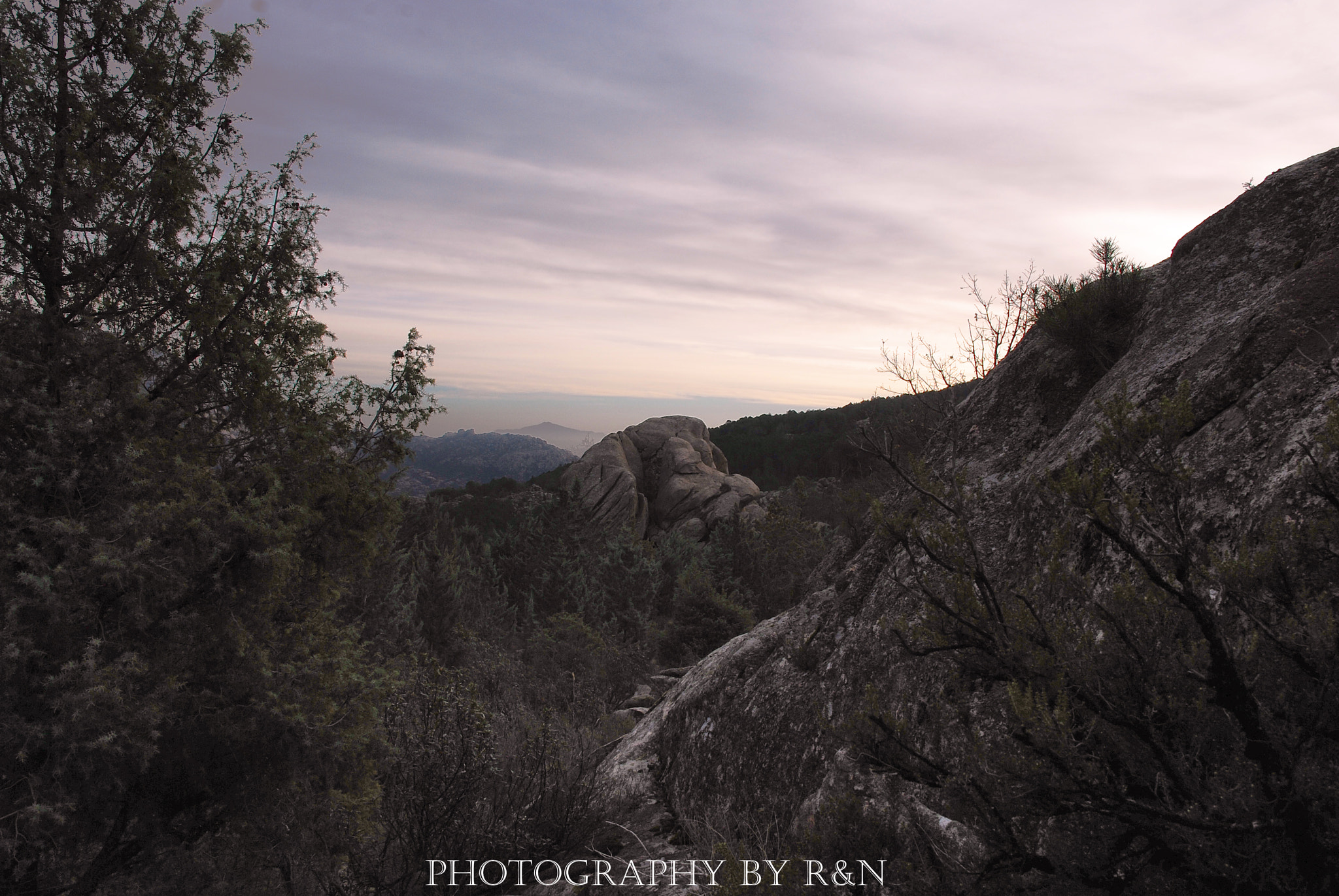 Sigma 17-50mm F2.8 EX DC OS HSM sample photo. La pedriza photography