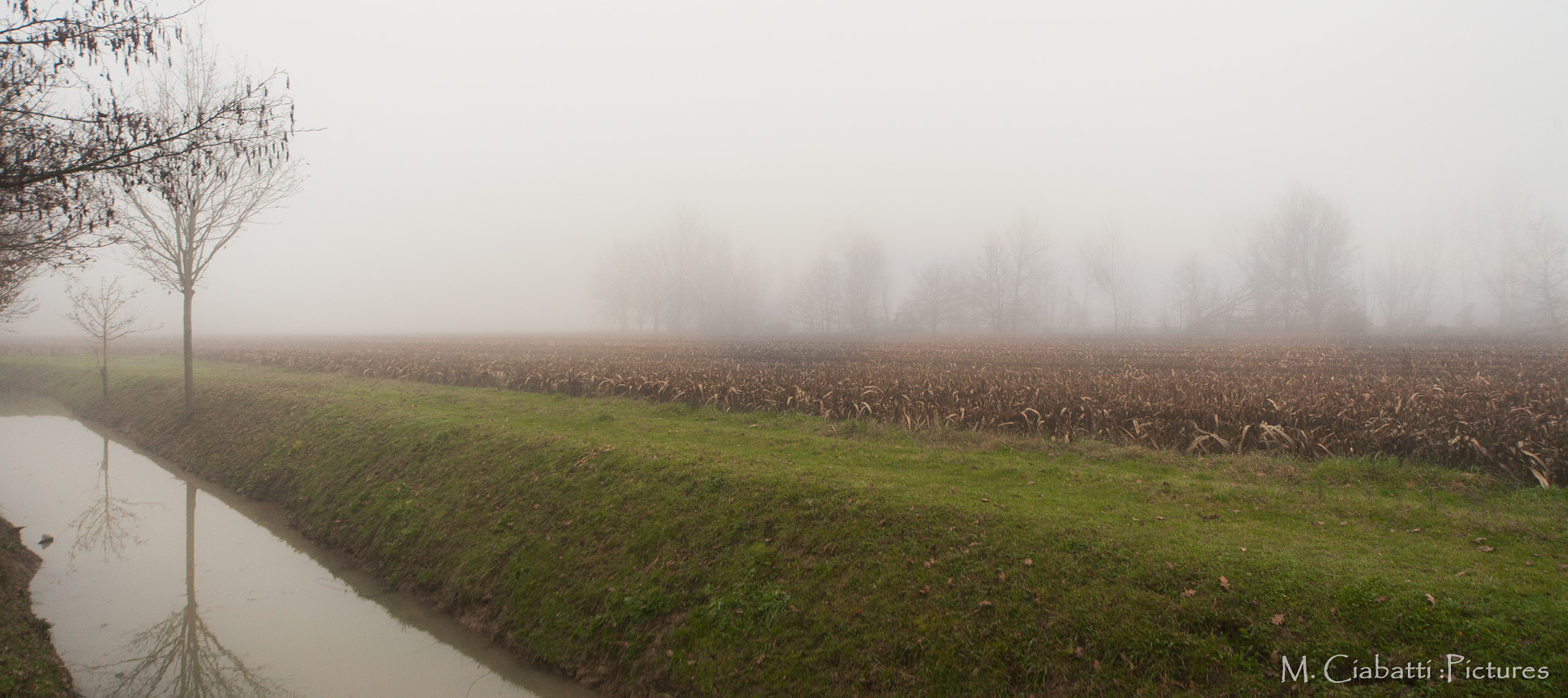 Canon EOS 5D + Sigma 12-24mm F4.5-5.6 EX DG Aspherical HSM sample photo. Winter panoramic photography