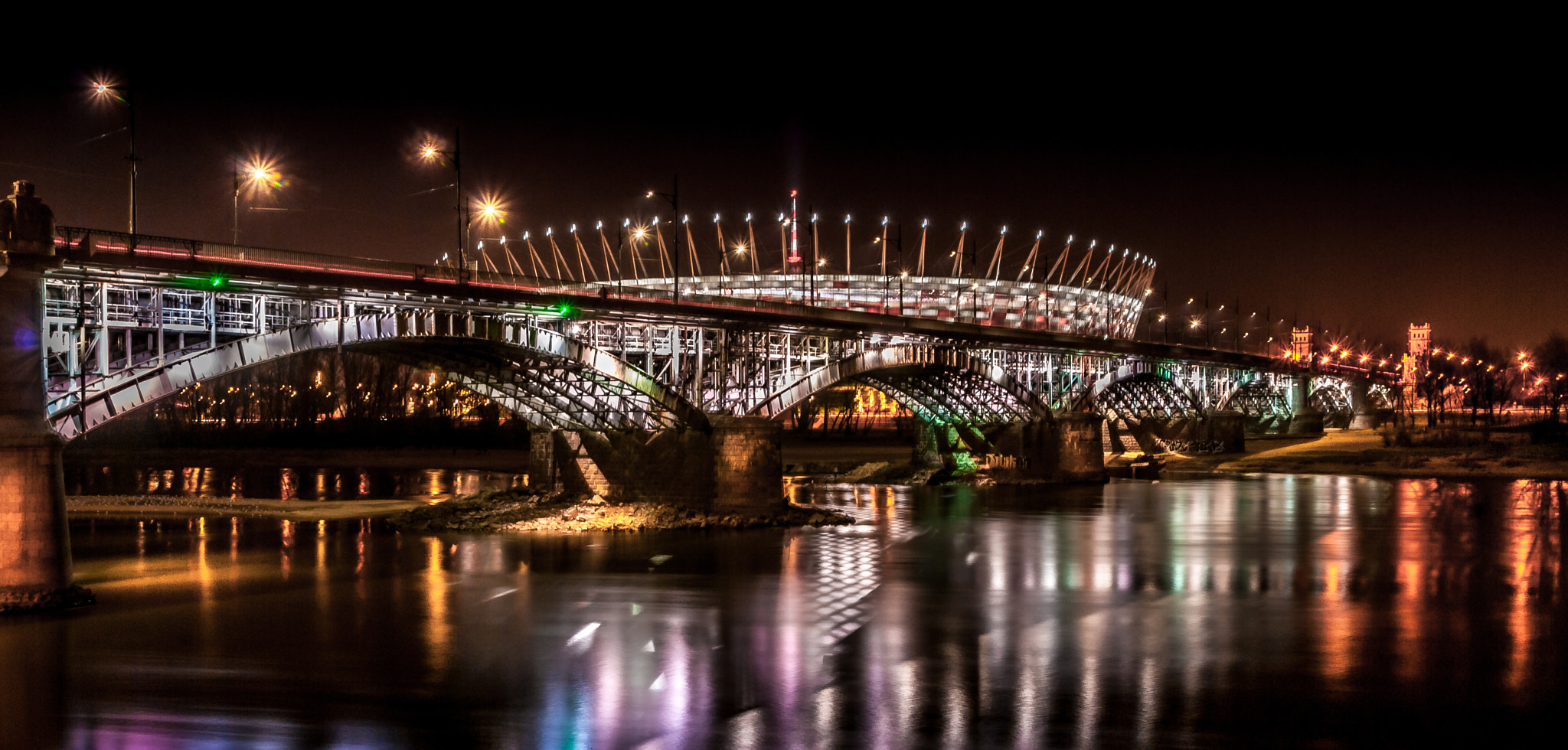 Sigma 17-70mm F2.8-4 DC Macro OS HSM | C sample photo. Poniatowski bridge & narodowy stadium photography