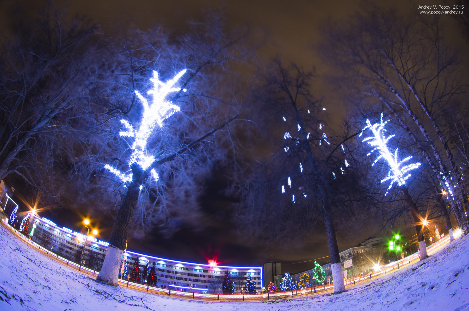 Pentax K-3 sample photo. Zhukovsky city center for new year photography