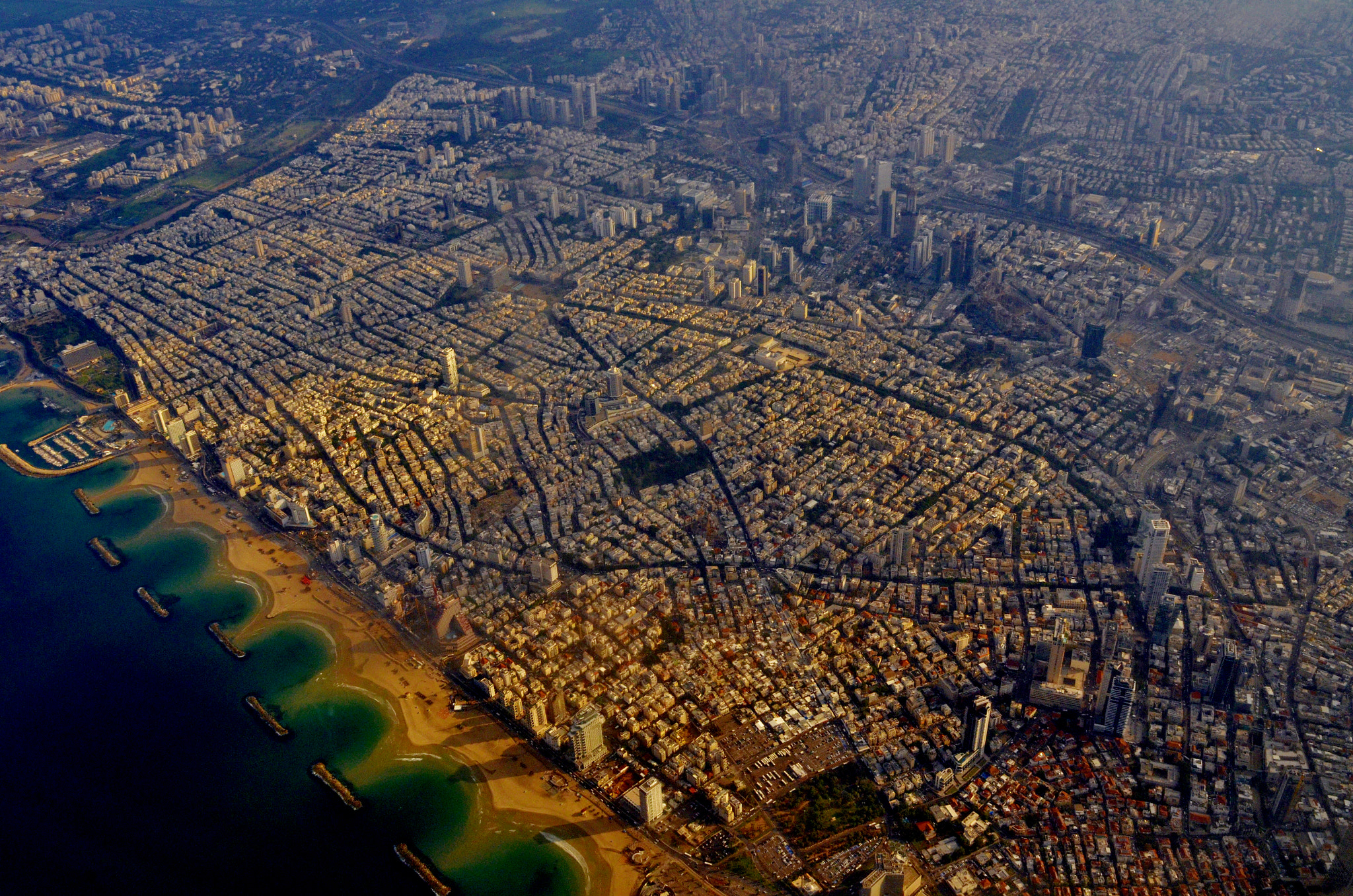 Nikon D7000 + AF Nikkor 20mm f/2.8 sample photo. Tel aviv from the air taken from an airplane photography