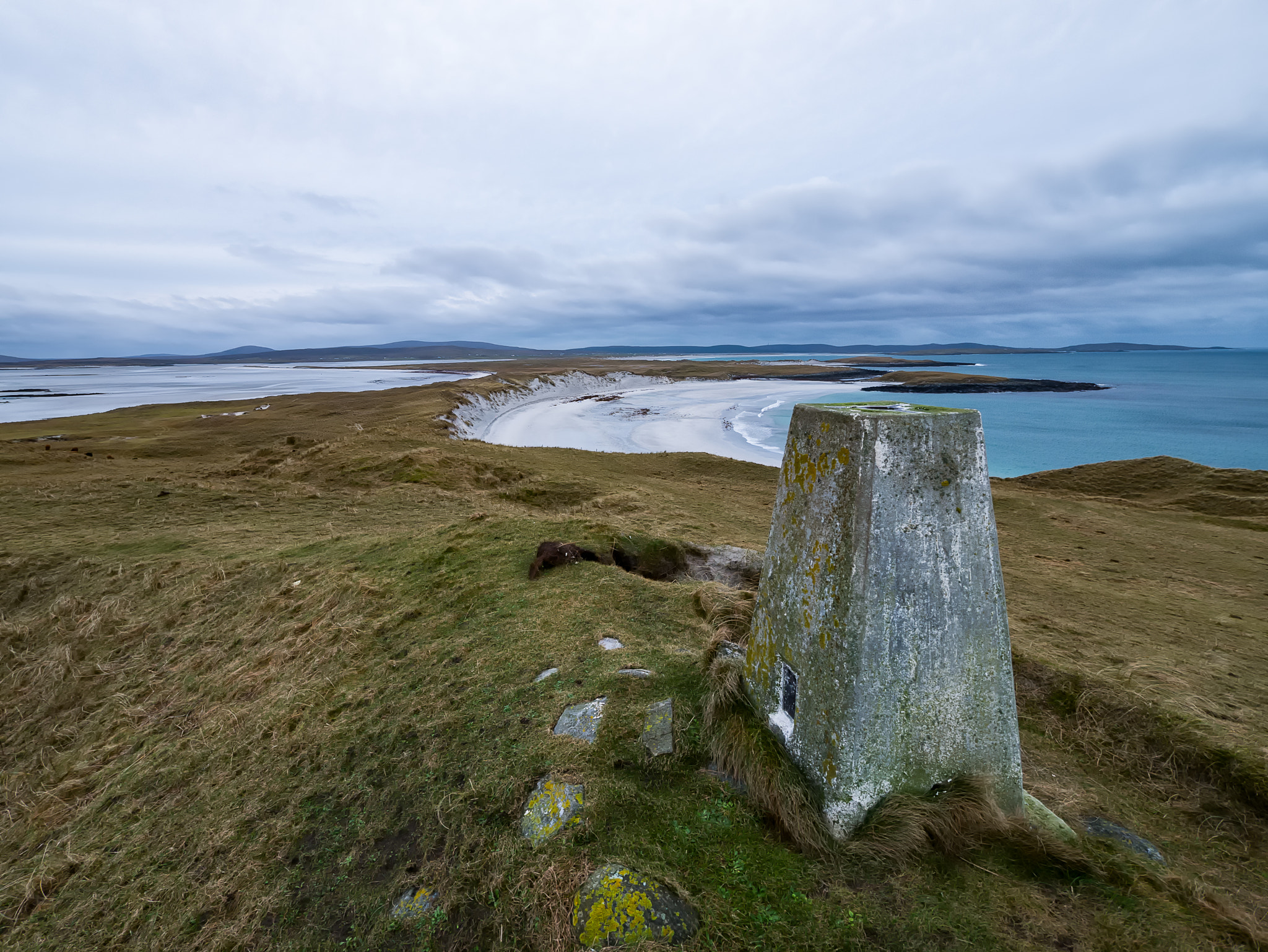 Panasonic Lumix DMC-G7 + Panasonic Lumix G Vario 7-14mm F4 ASPH sample photo. Udal from aird a mhorain on the isle of north uist photography
