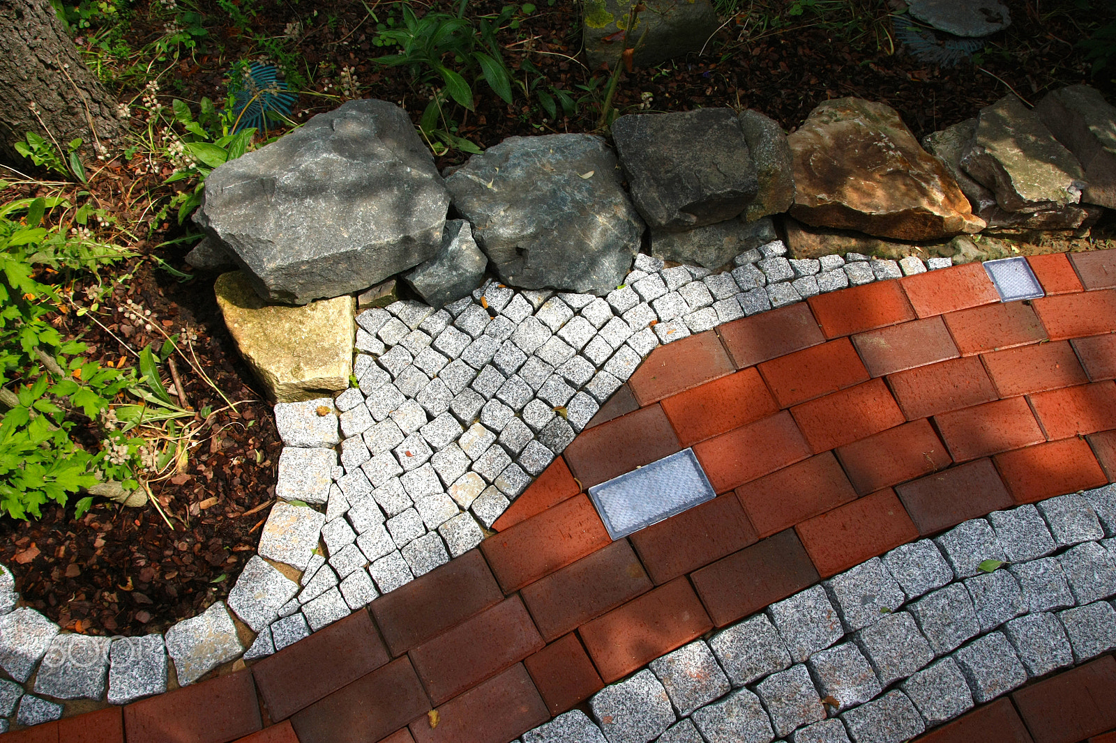Sigma 17-70mm F2.8-4 DC Macro OS HSM sample photo. Asia / zen garden photography