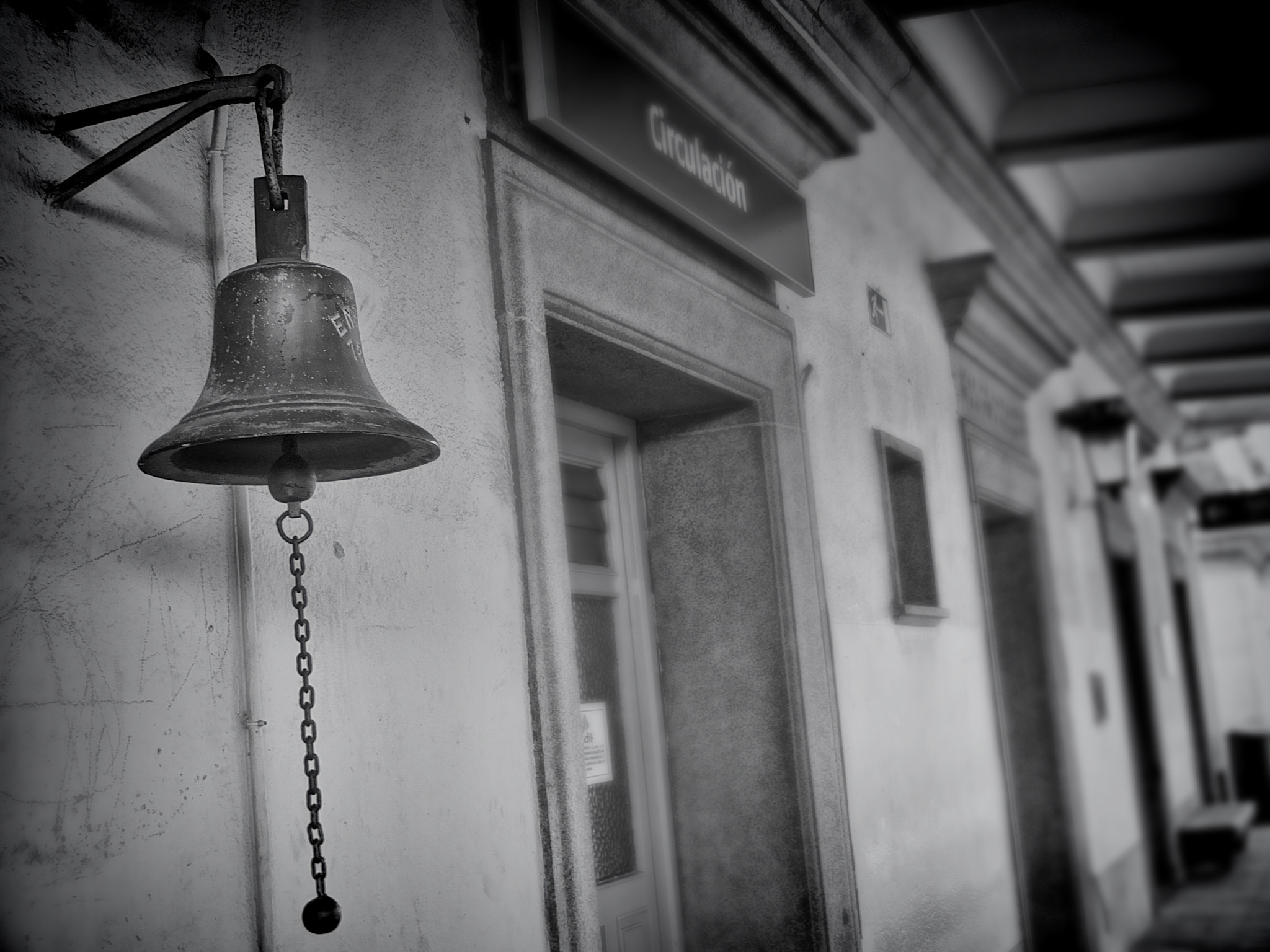 Olympus PEN E-PL1 sample photo. Campana photography