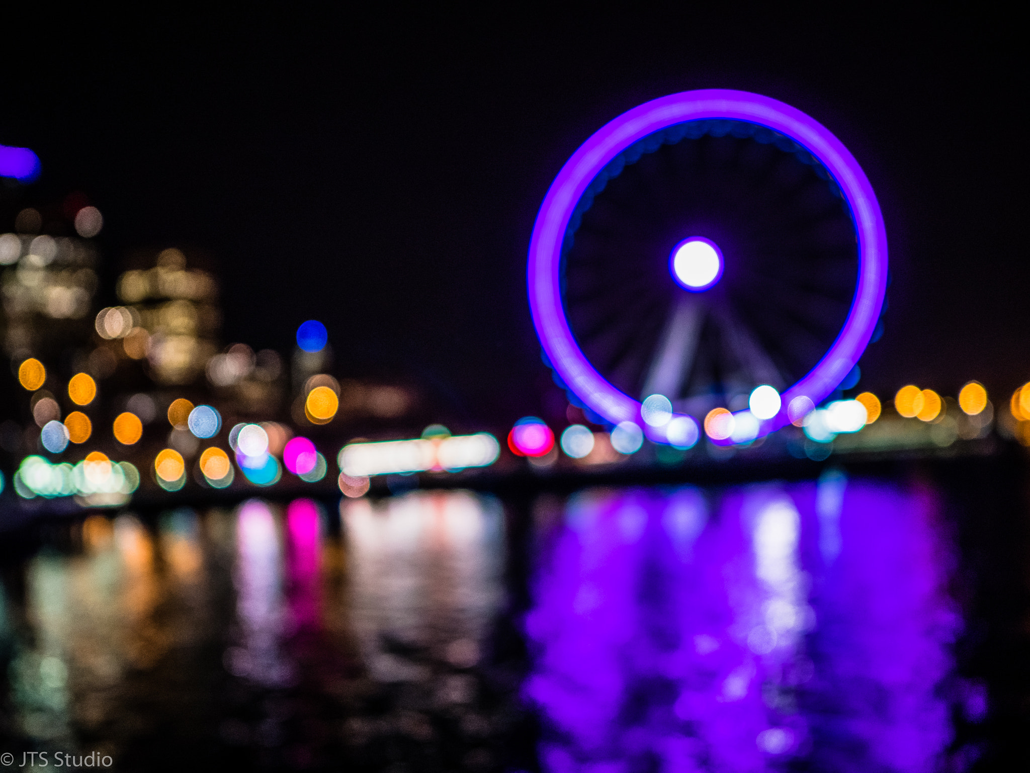 Panasonic Lumix DMC-GX8 + LEICA DG SUMMILUX 15/F1.7 sample photo. Seattle waterfront photography