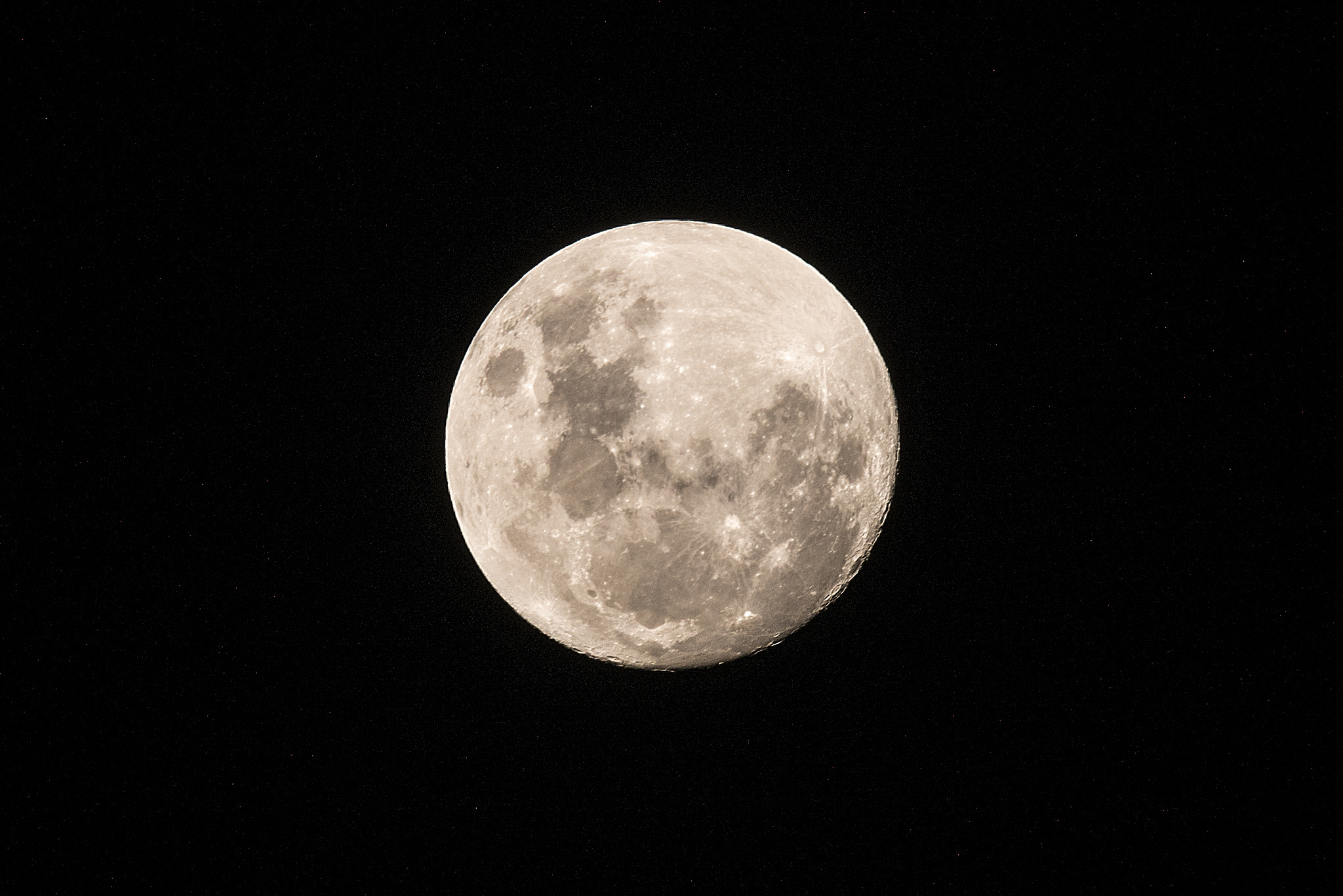 Sigma 120-400mm F4.5-5.6 DG OS HSM sample photo. Full moon photography