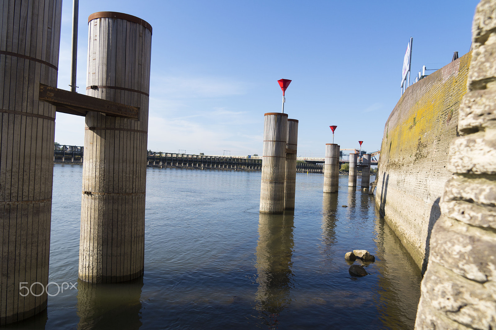 Sony DT 16-105mm F3.5-5.6 sample photo. Laag water in de ijssel photography
