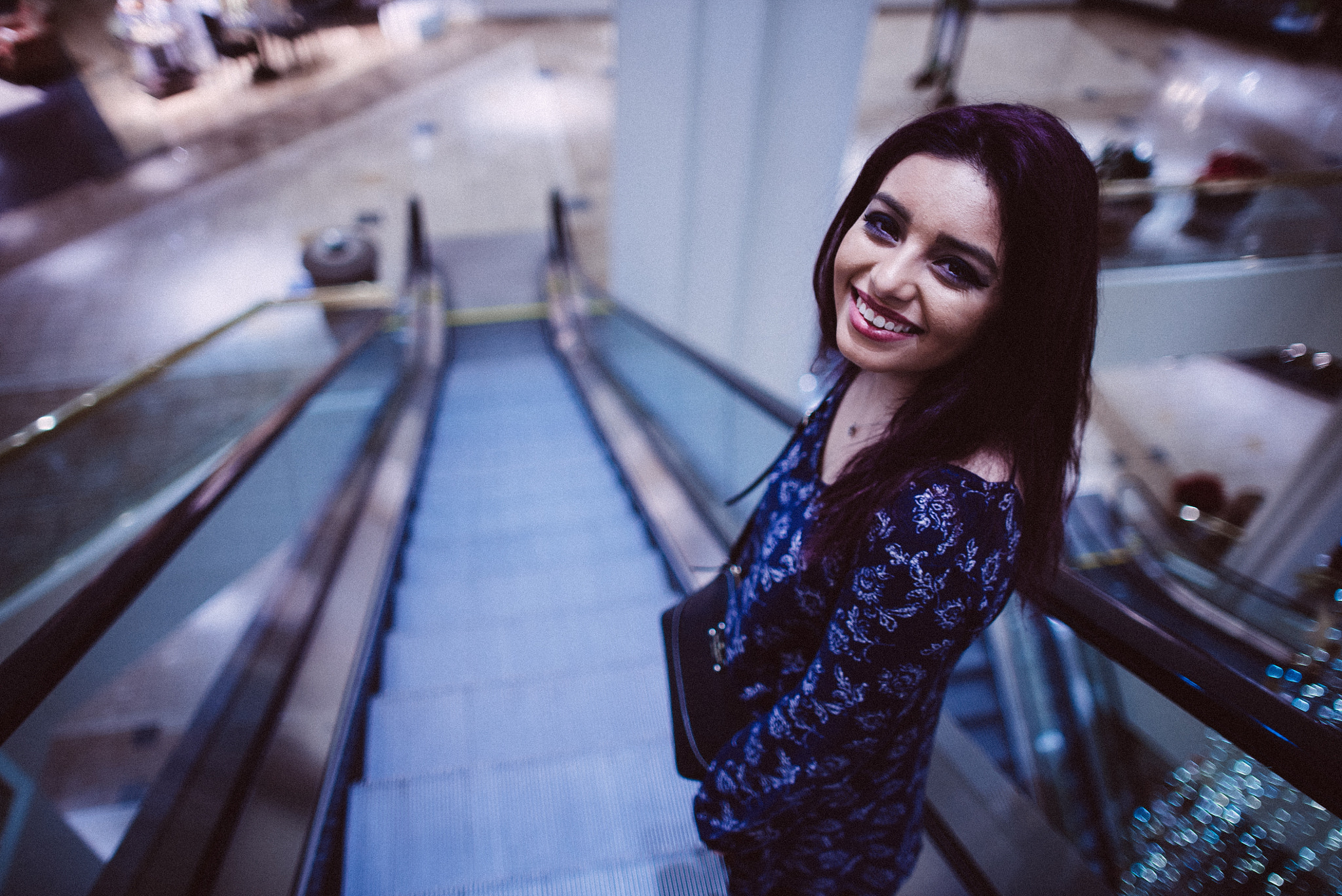Sony a7S + Canon EF 24mm F1.4L II USM sample photo. Cute photography