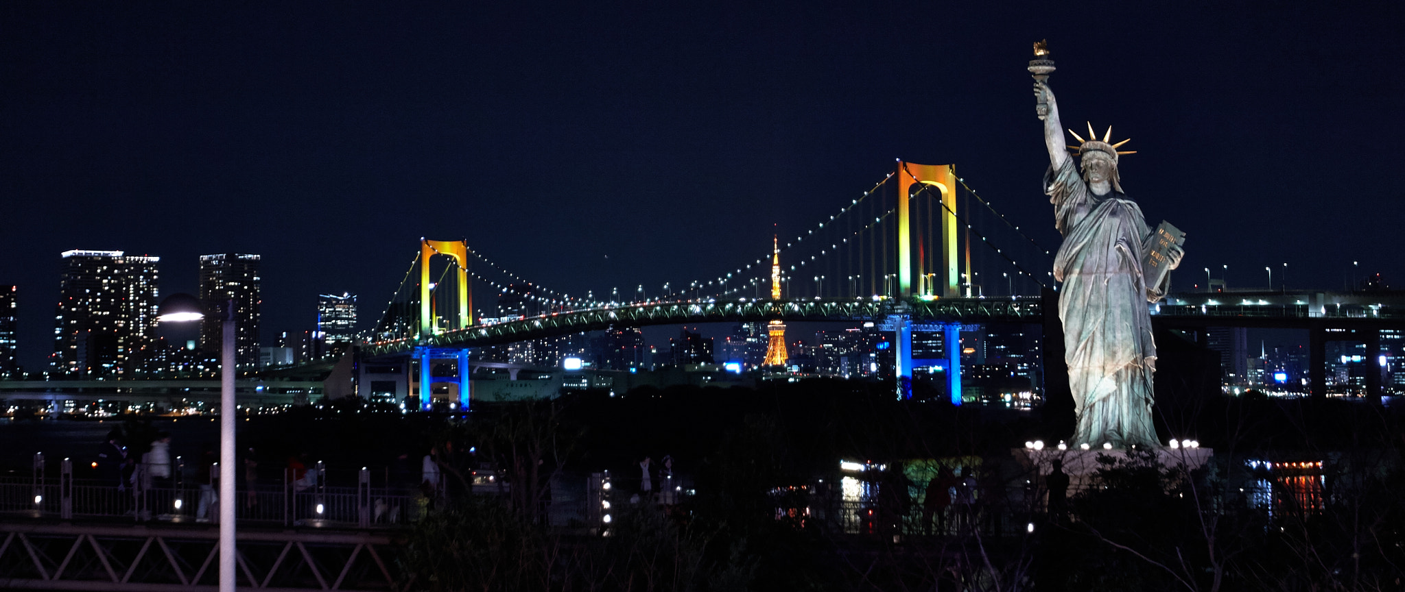 Canon EOS 30D + Canon EF 16-35mm F2.8L USM sample photo. Odaiba in tokyo photography