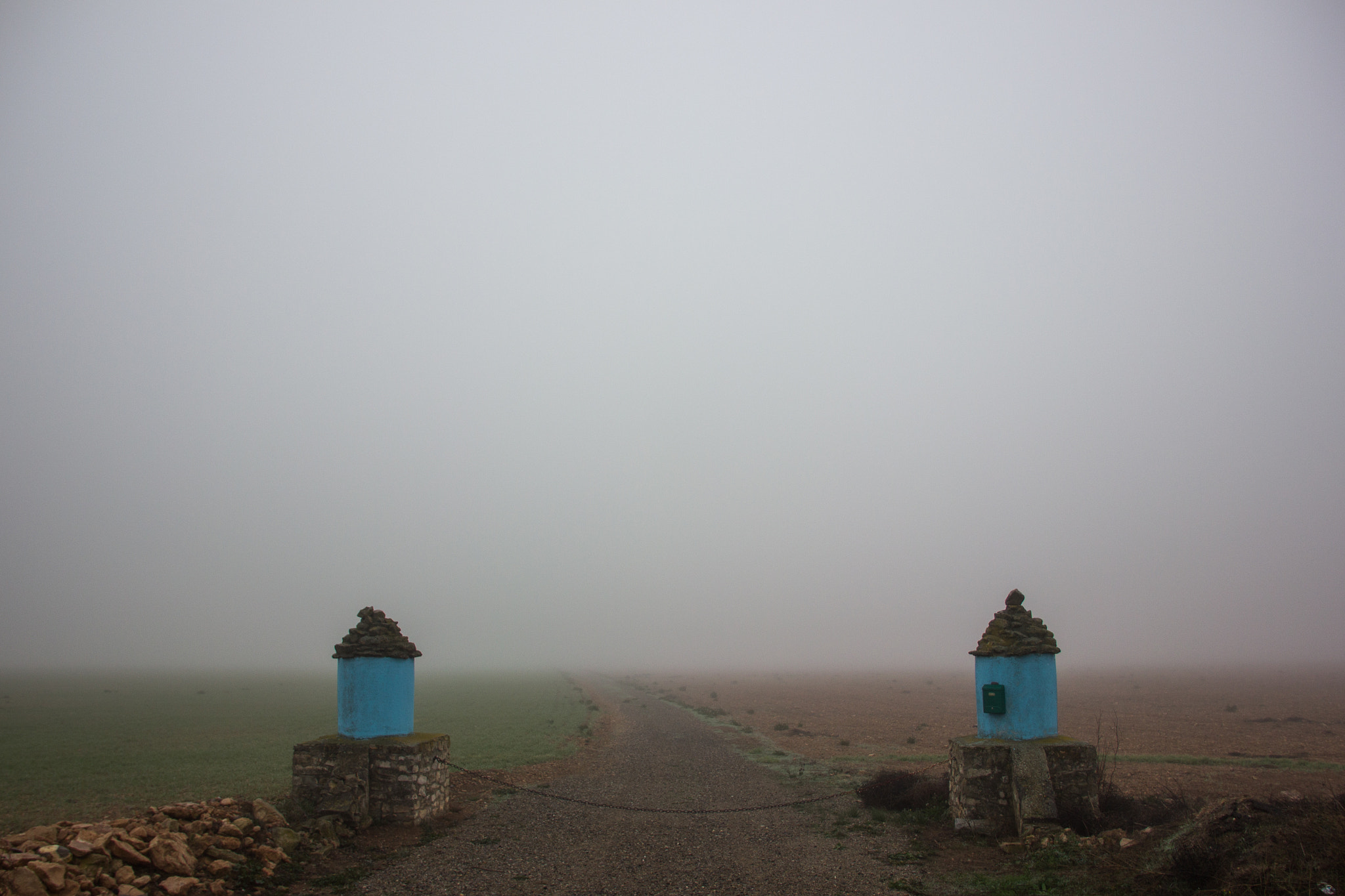 Sigma 18-125mm F3.8-5.6 DC OS HSM sample photo. Colour gate photography