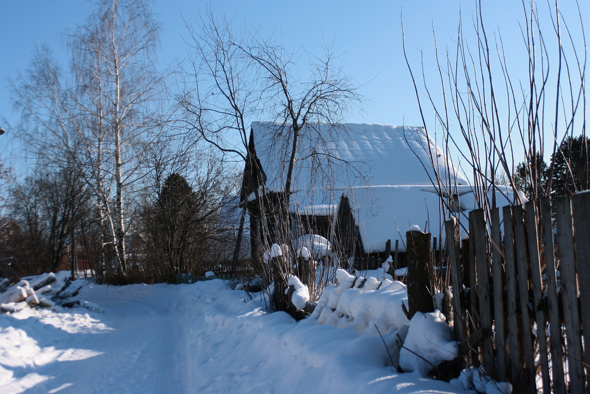 Canon EF 28-90mm f/4-5.6 sample photo. Проулок photography
