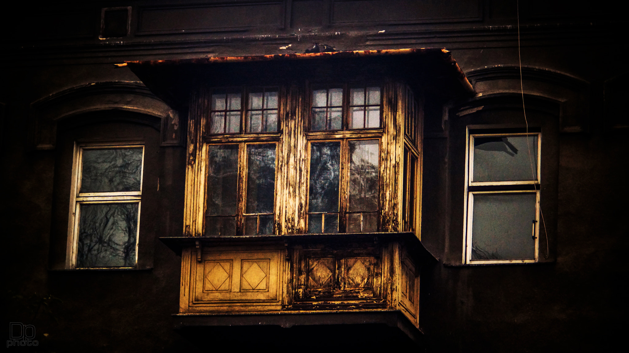 Sony SLT-A57 + Minolta AF 50mm F1.7 sample photo. Old balcony photography