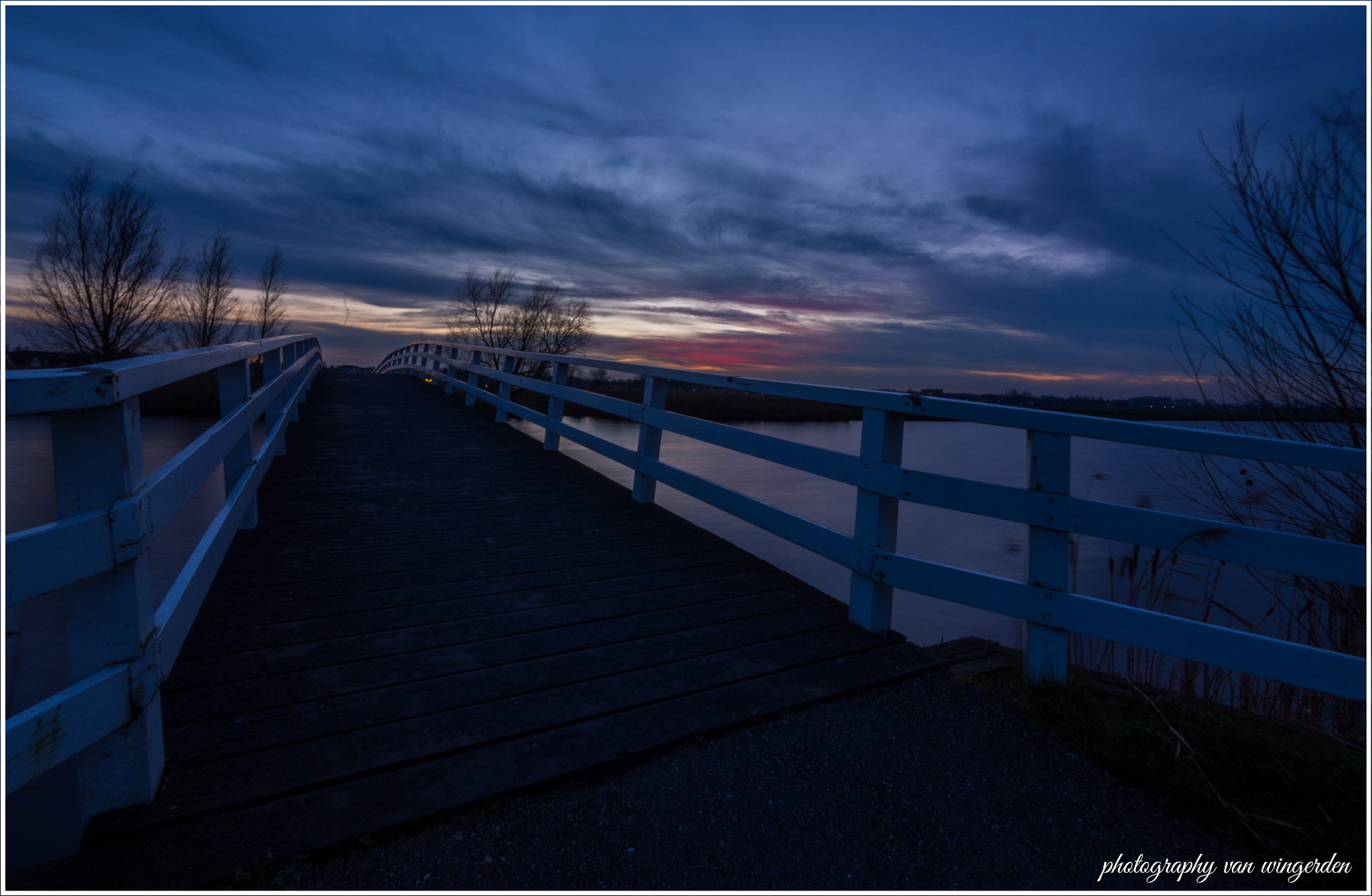 Olympus OM-D E-M10 II + Panasonic Lumix G Vario 7-14mm F4 ASPH sample photo. Bridge photography