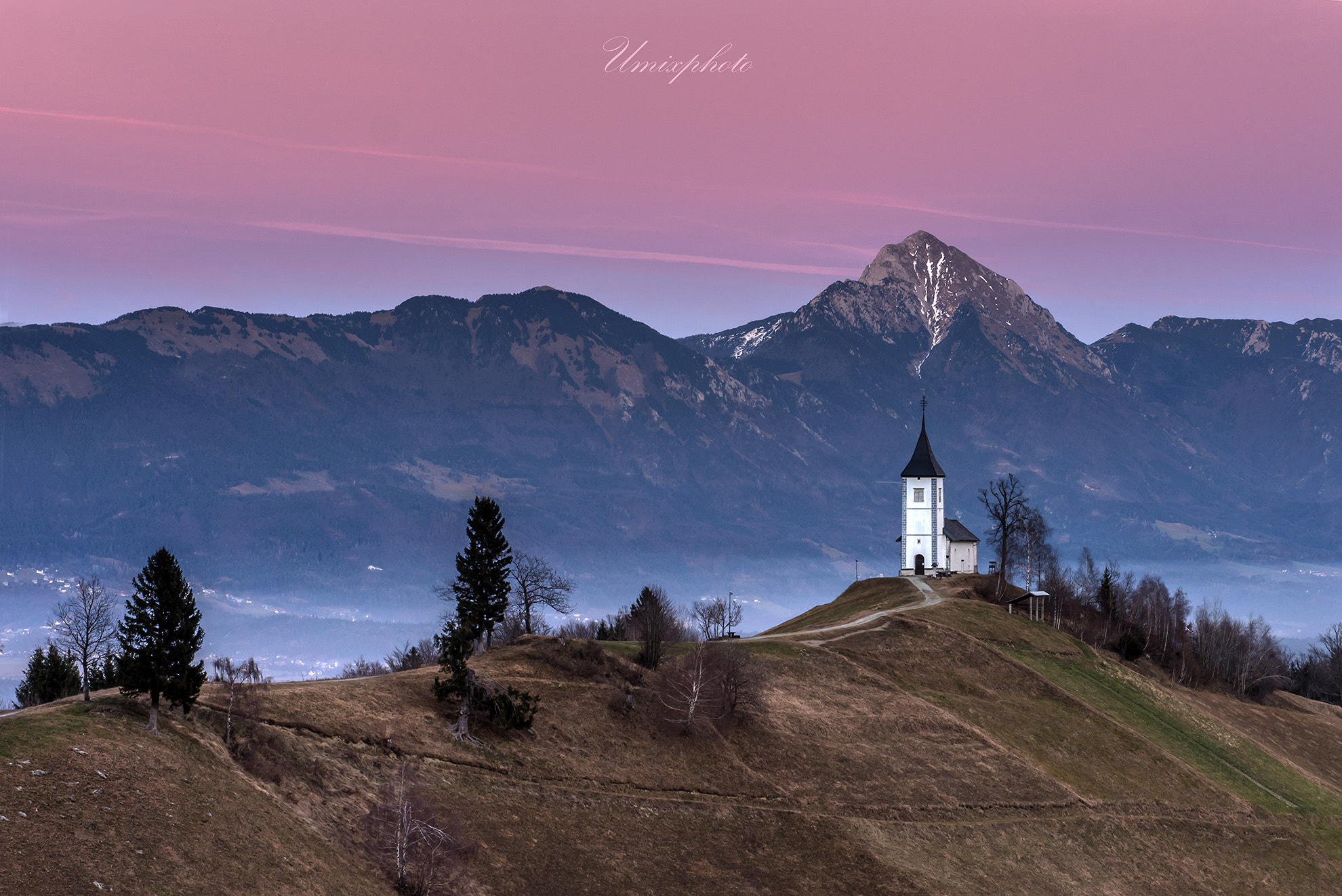 Panasonic Lumix G X Vario 35-100mm F2.8 OIS sample photo. Jamnik photography