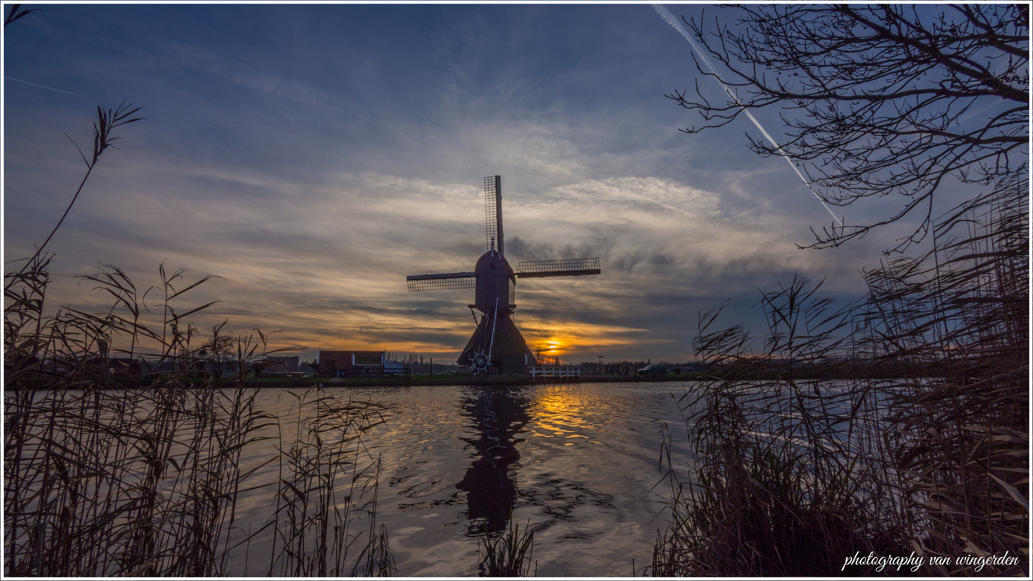 Olympus OM-D E-M10 II + Panasonic Lumix G Vario 7-14mm F4 ASPH sample photo. Windmill kinderdijk photography