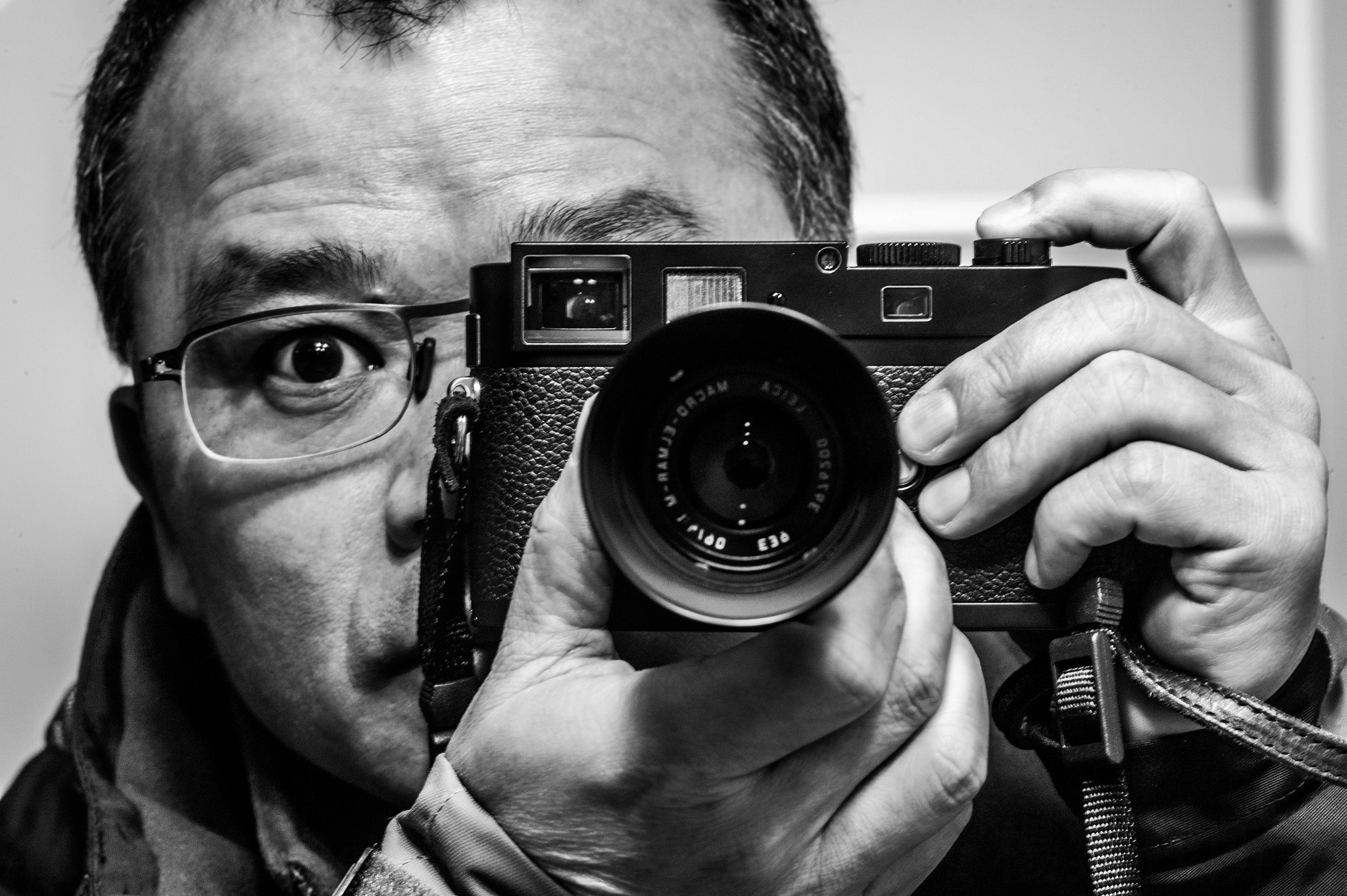 Leica Macro-Elmar-M 90mm F4 sample photo. Selfie&leica m9-p photography