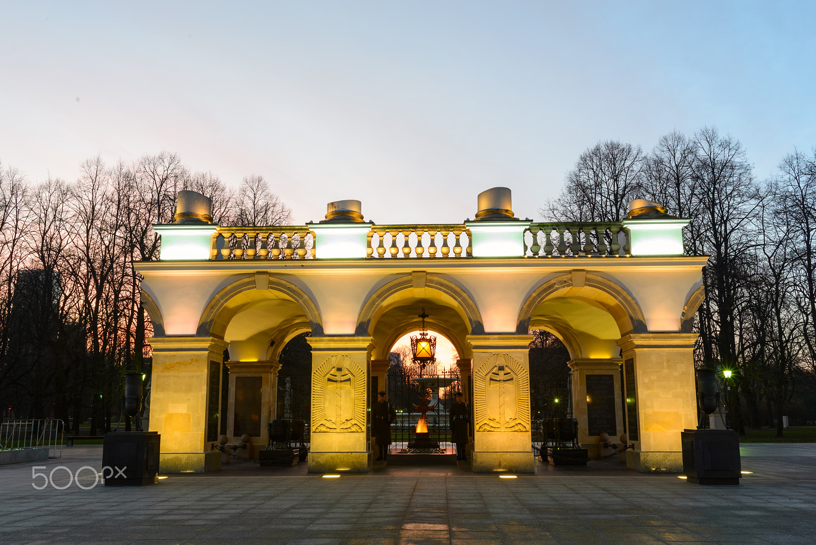 Nikon D610 + AF-S Nikkor 35mm f/1.8G sample photo. Tomb of the unknown soldier photography