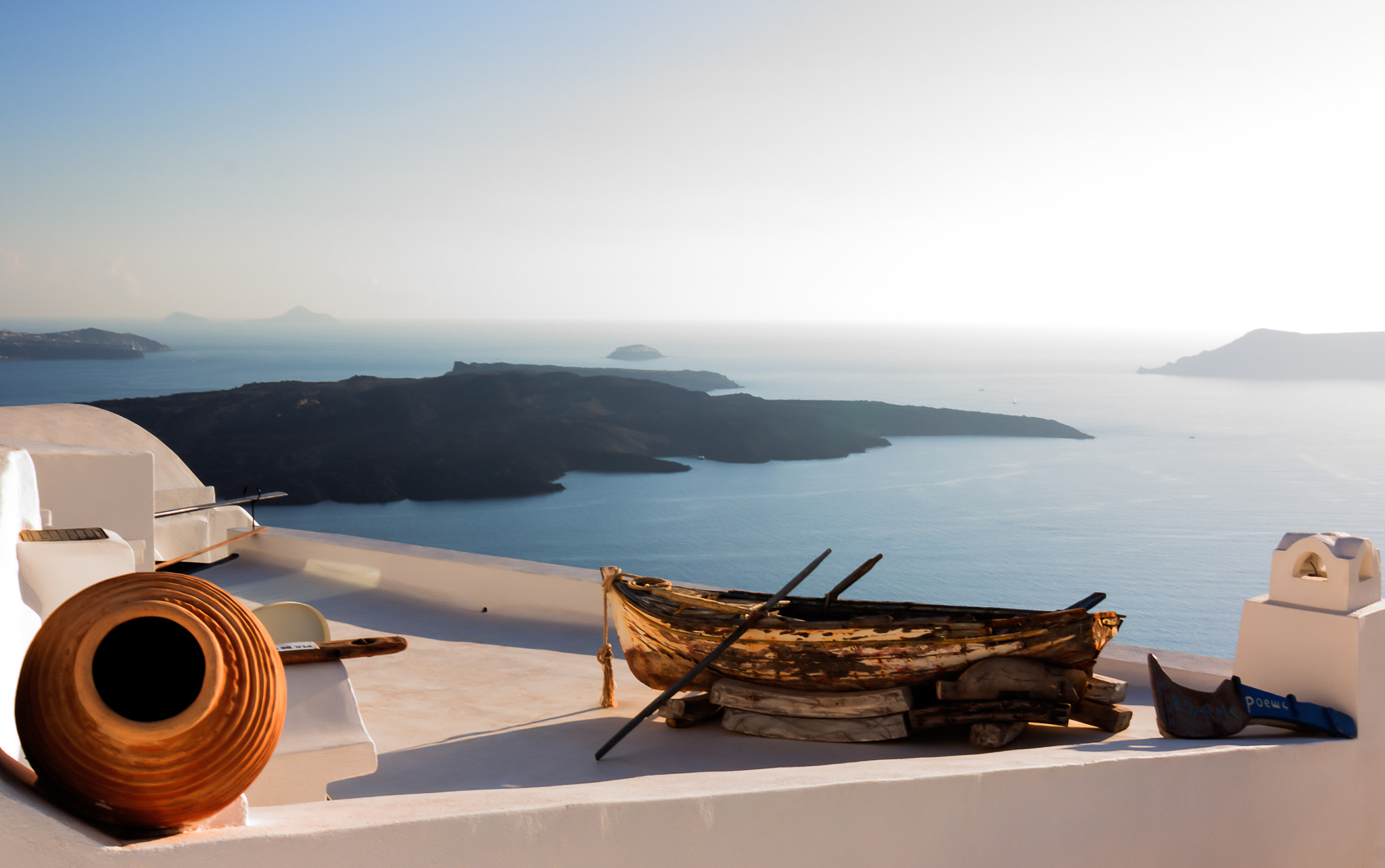 Tokina AT-X 12-28mm F4 Pro DX sample photo. Firostefani in santorini photography