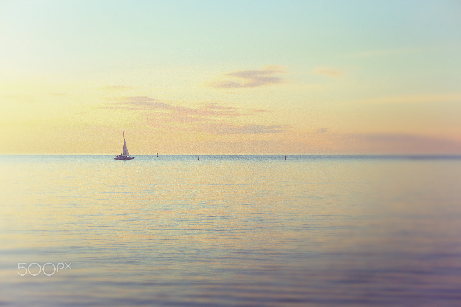 Canon EF-S 18-55mm F3.5-5.6 sample photo. Sailboat at sunset photography