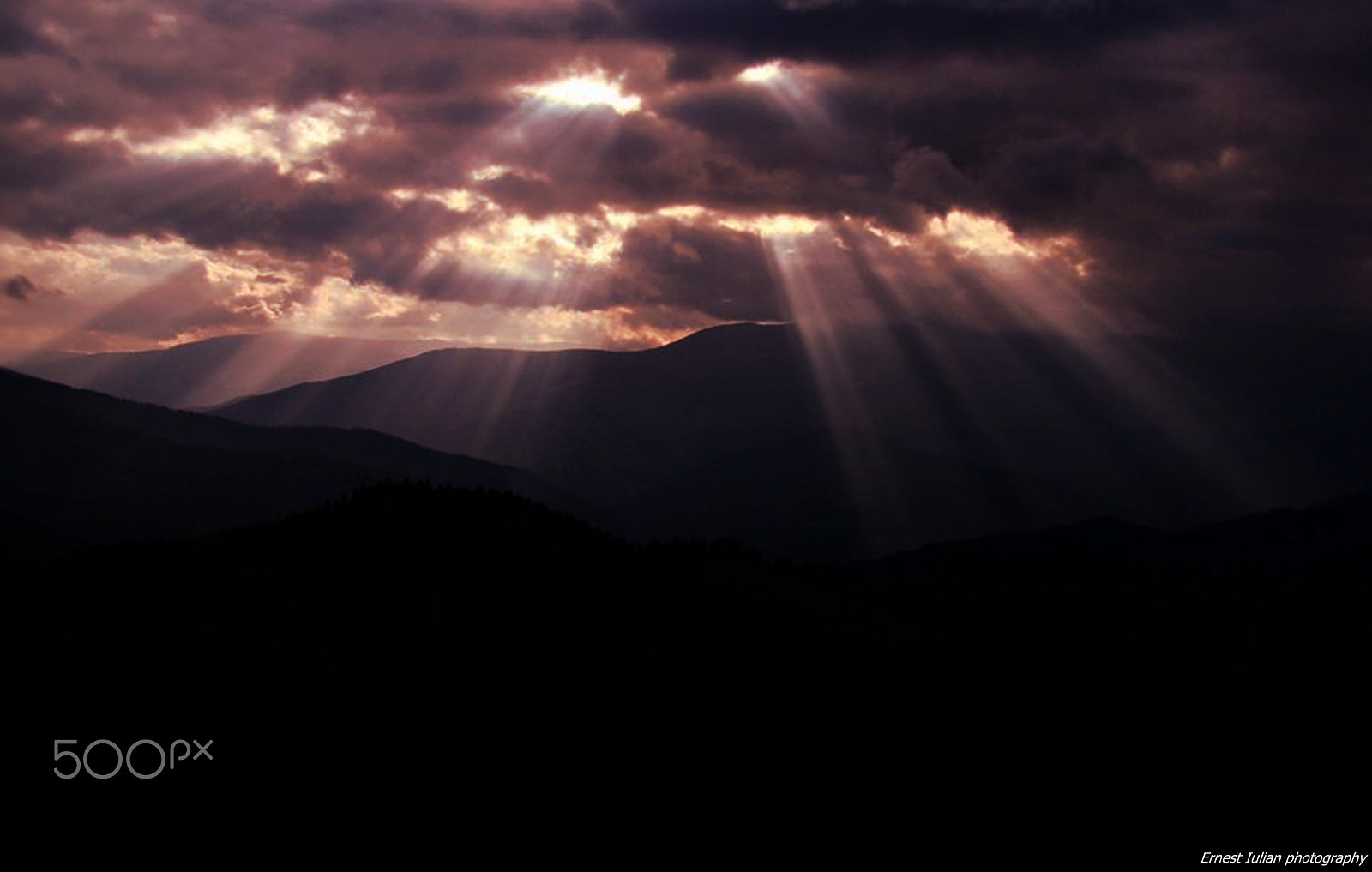 Sony Alpha DSLR-A200 sample photo. United clouds ... the story ! photography
