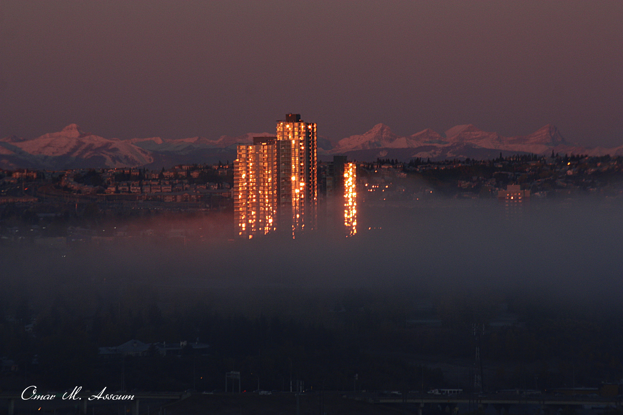 Canon EF 75-300mm F4.0-5.6 IS USM sample photo. Fog and sunrise photography