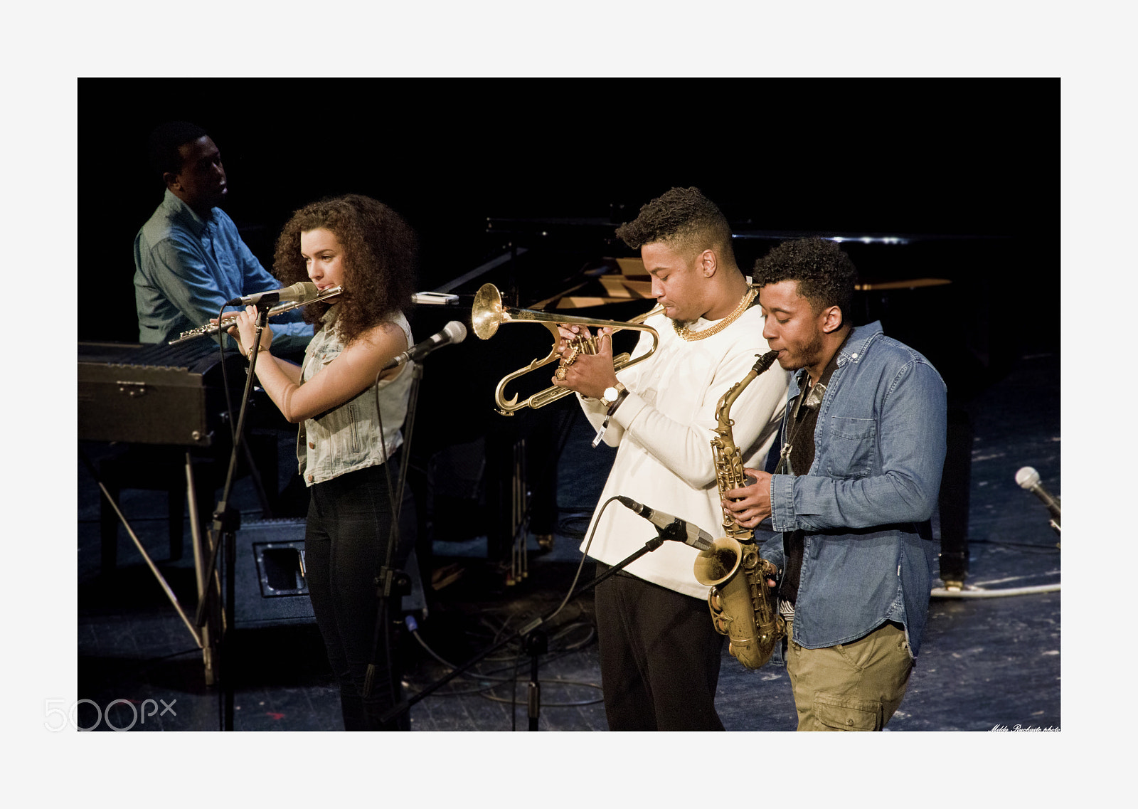 Pentax K-3 II + Sigma sample photo. Vilnius mama jazz photography