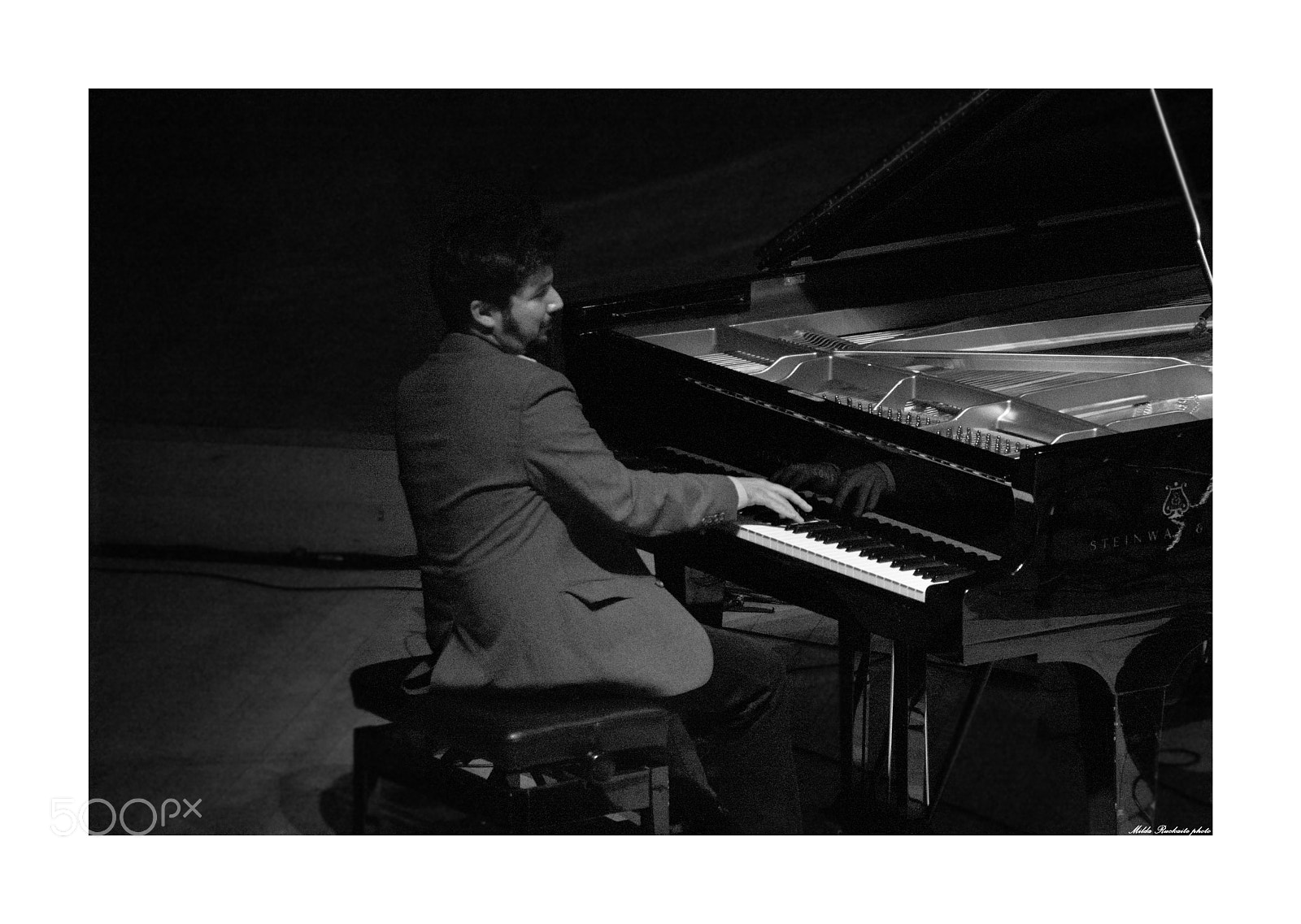 Pentax K-3 II + Sigma sample photo. Vilnius mama jazz photography