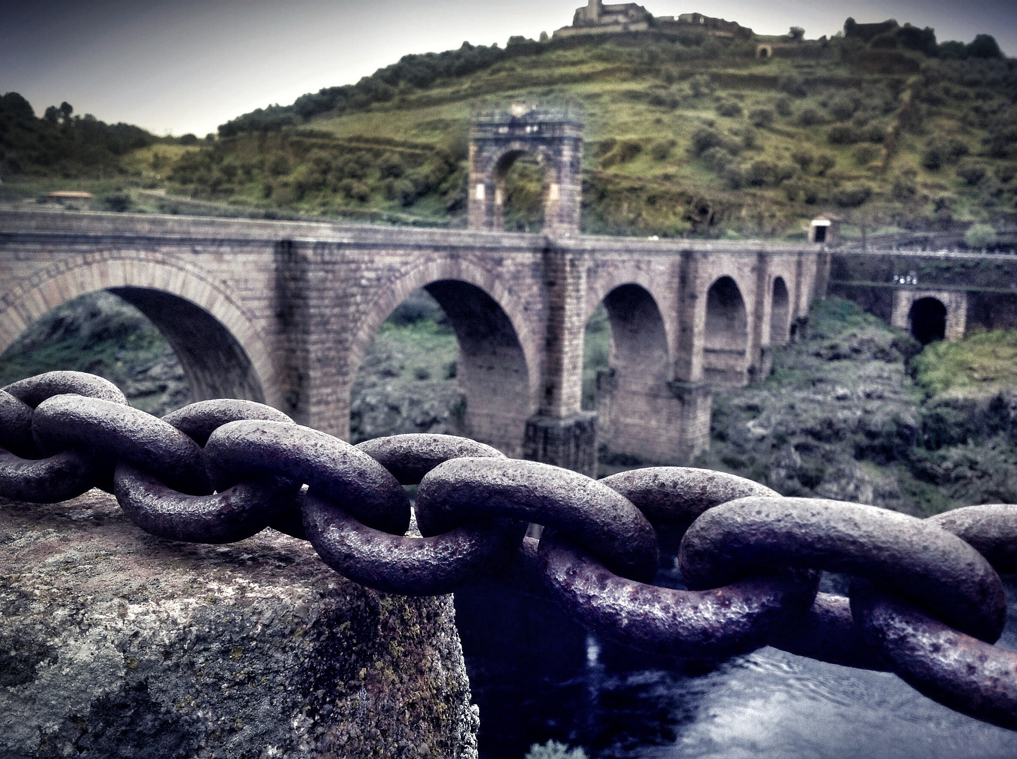 Blux Touch Blux Camera V1.1 sample photo. Alcantara's bridge photography