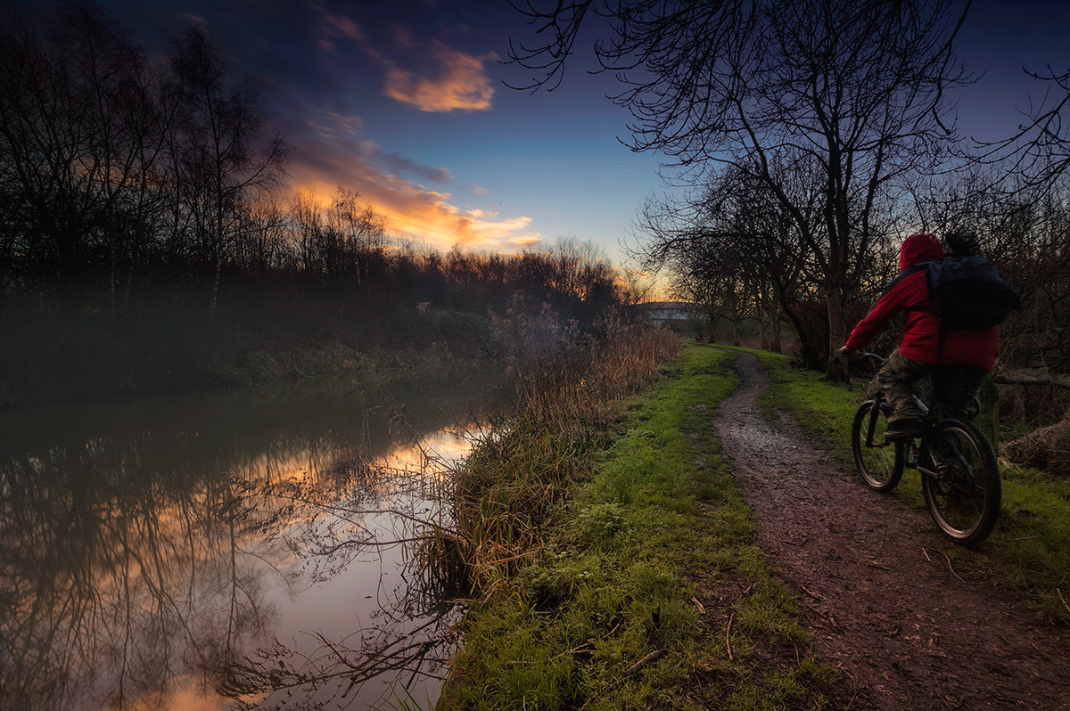 Sigma 17-35mm f/2.8-4 EX DG Aspherical HSM sample photo. Morning bike trip photography