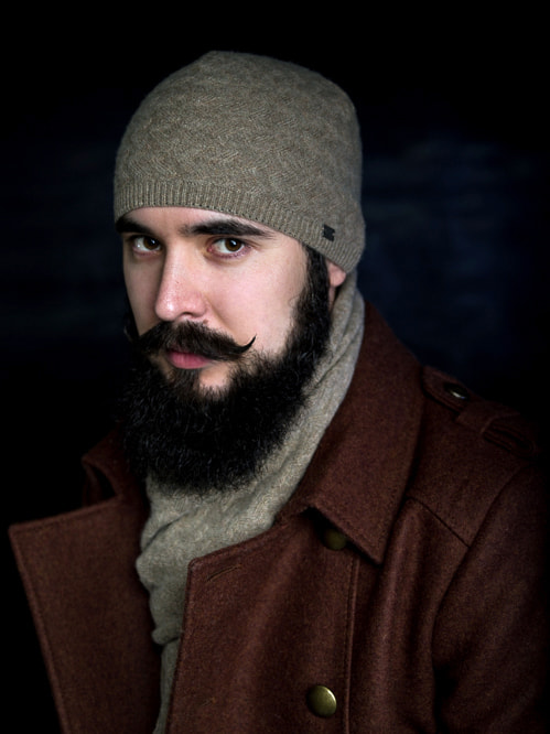 Pentax 645D + smc PENTAX-FA 645 45-85mm F4.5 sample photo. Beard photography