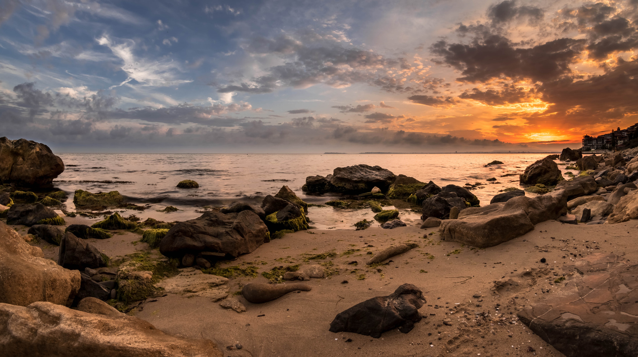Nikon D3300 + Samyang 8mm F3.5 Aspherical IF MC Fisheye sample photo. Beach sunset photography