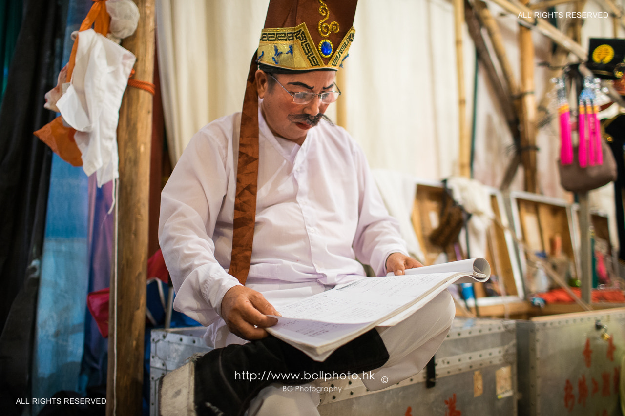 Sony a7 + Canon EF 35mm F1.4L USM sample photo. Backstage. photography