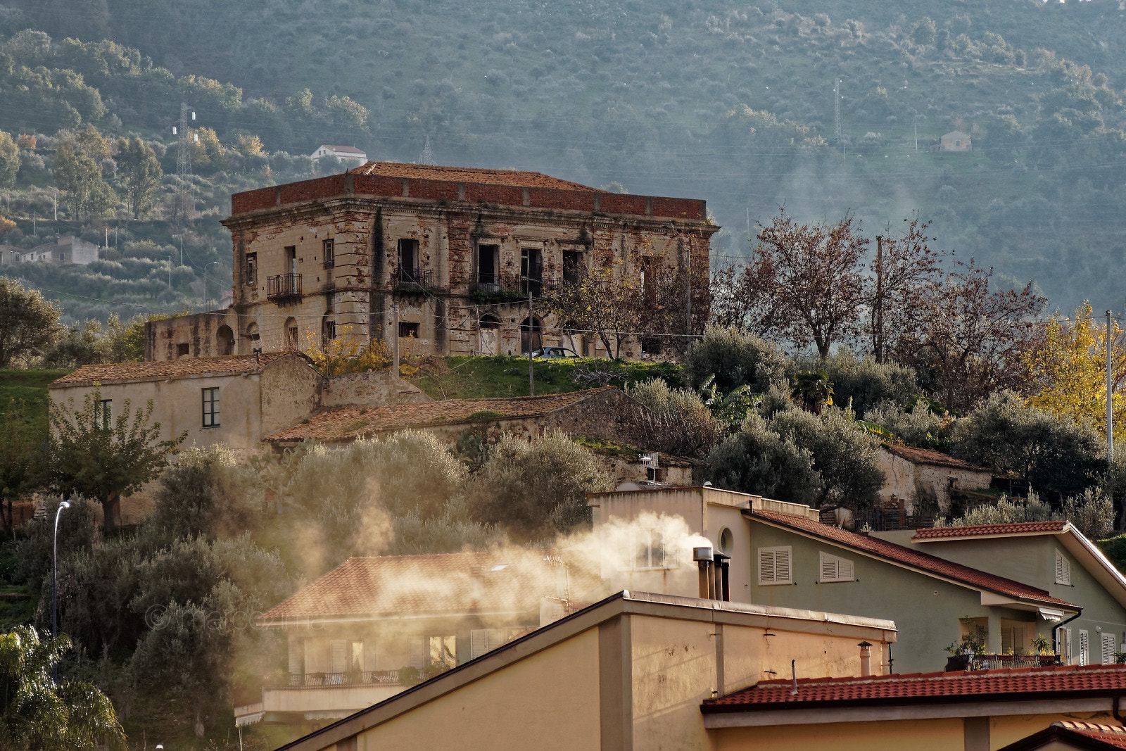 Olympus PEN E-PL7 sample photo. The old house photography